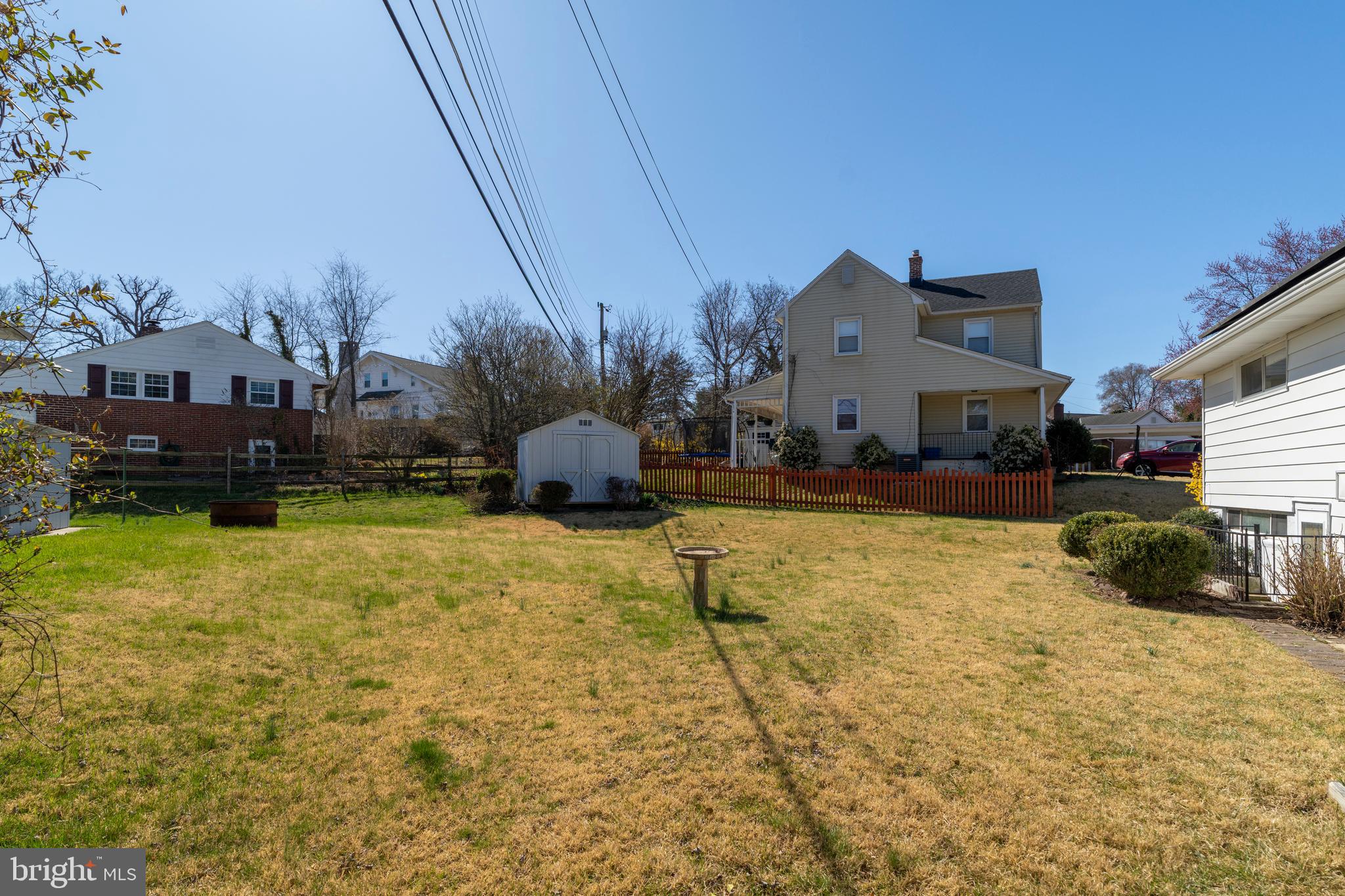 LOCH HILL - Residential