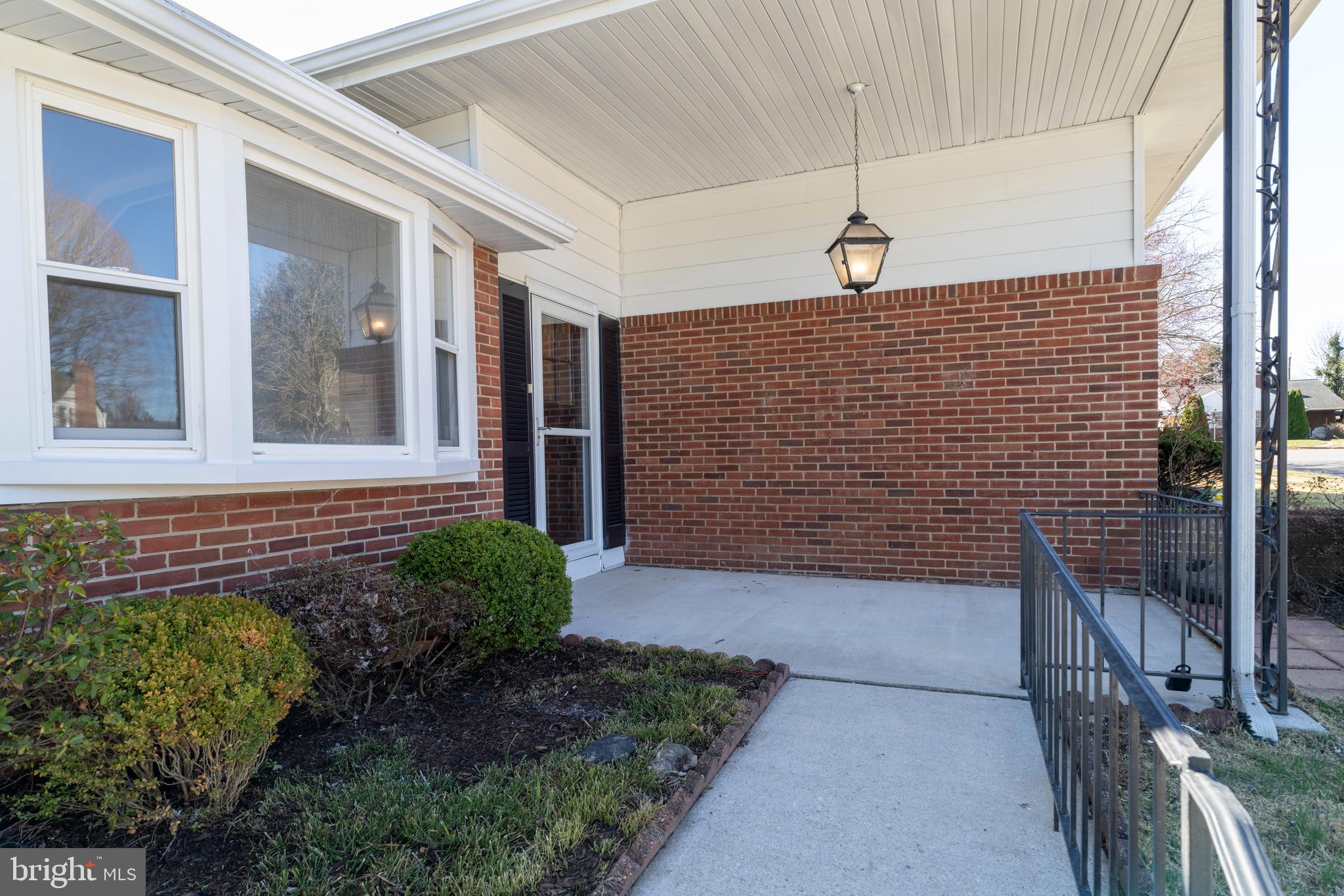 LOCH HILL - Residential