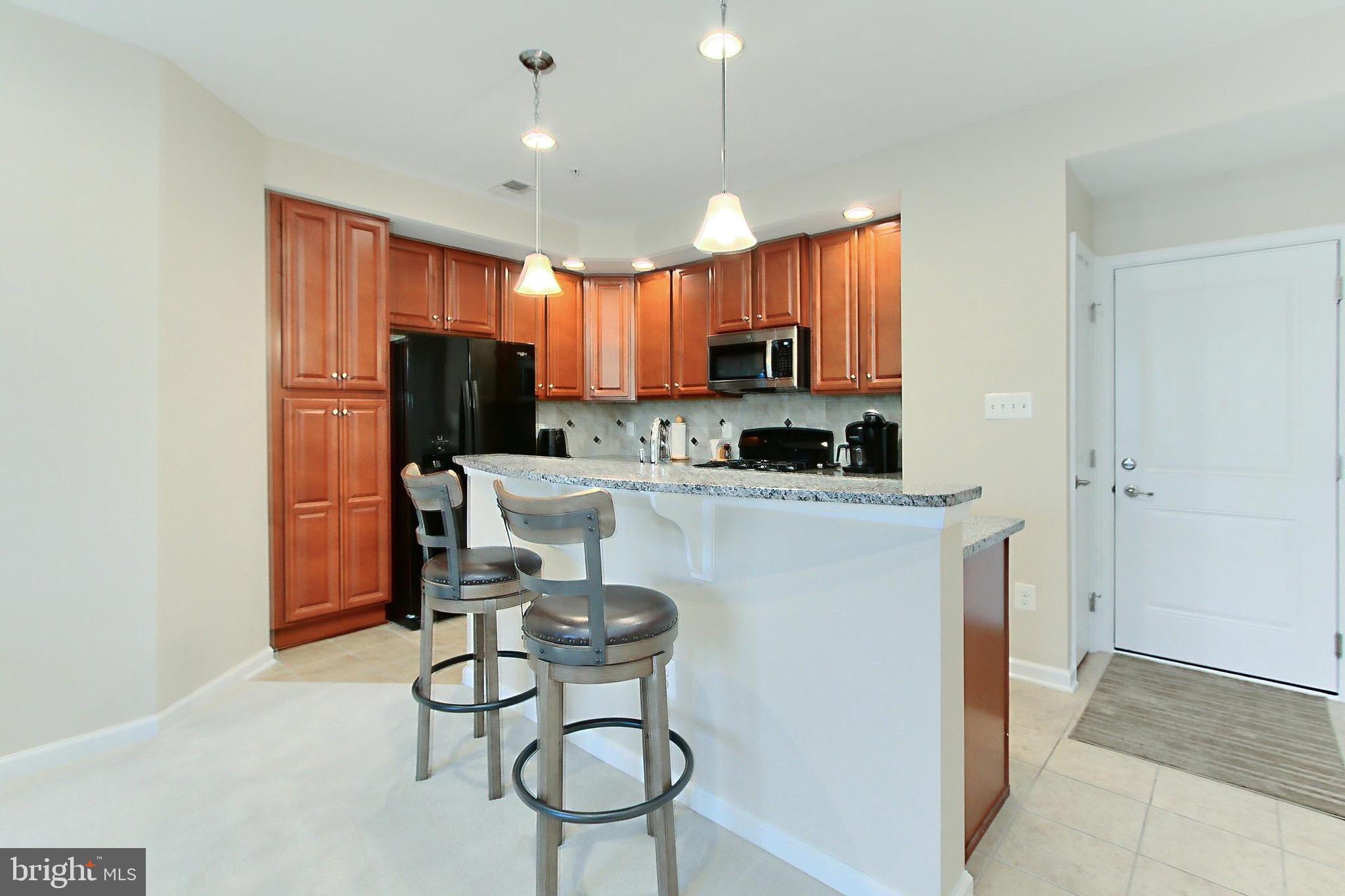 SOMERSET CONDO - Residential