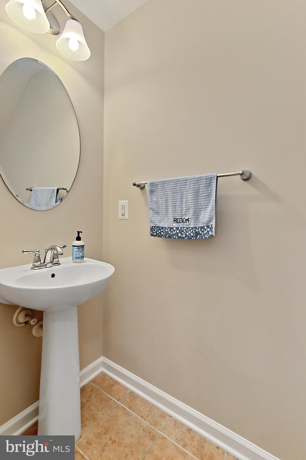 SOMERSET CONDO - Residential