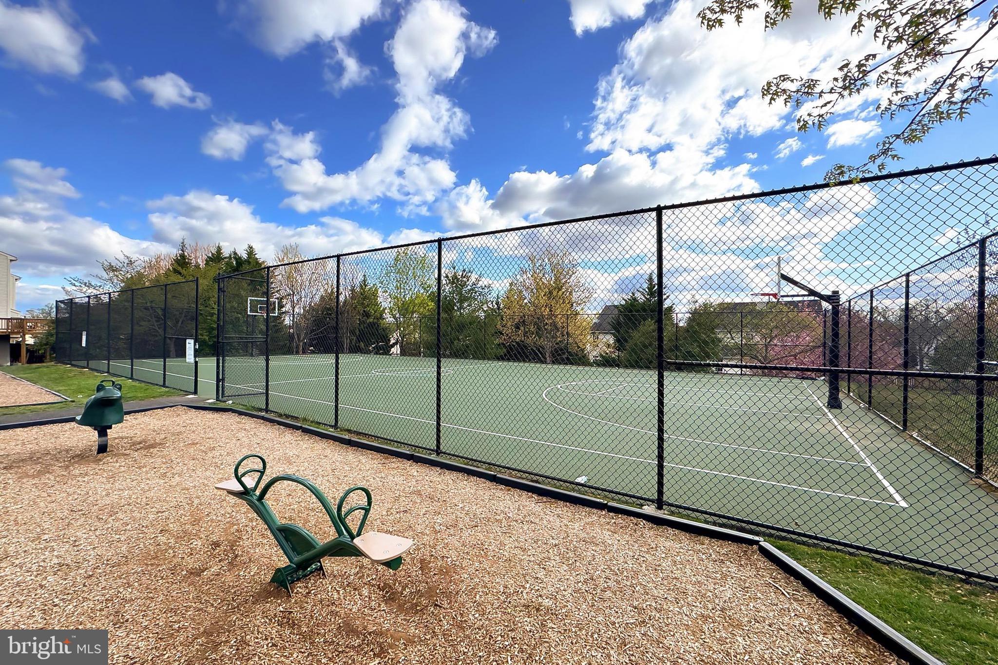 SOMERSET CONDO - Residential