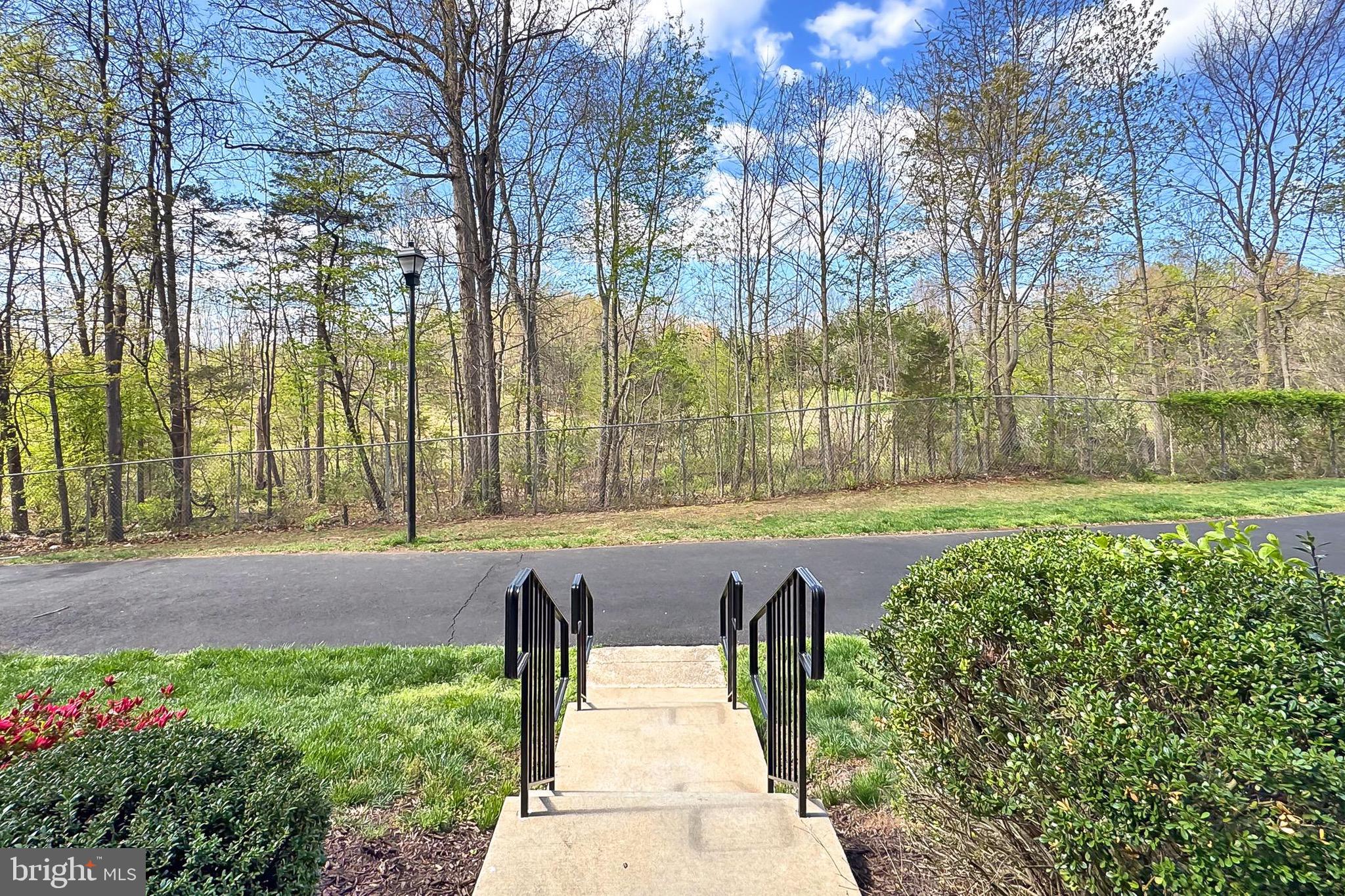 SOMERSET CONDO - Residential