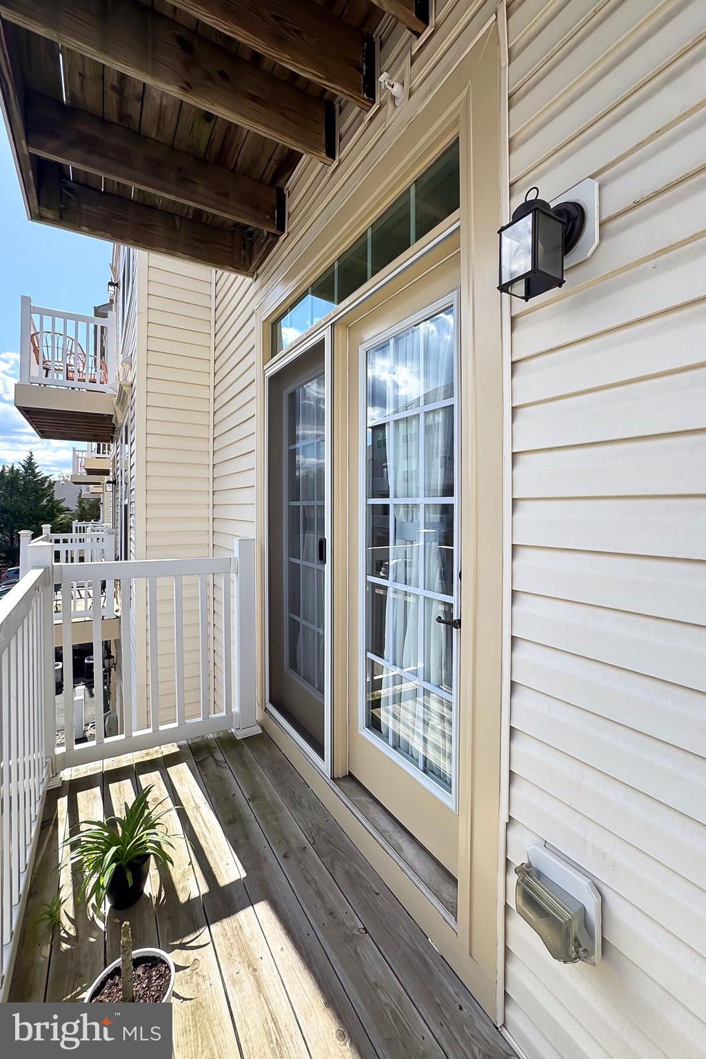 SOMERSET CONDO - Residential