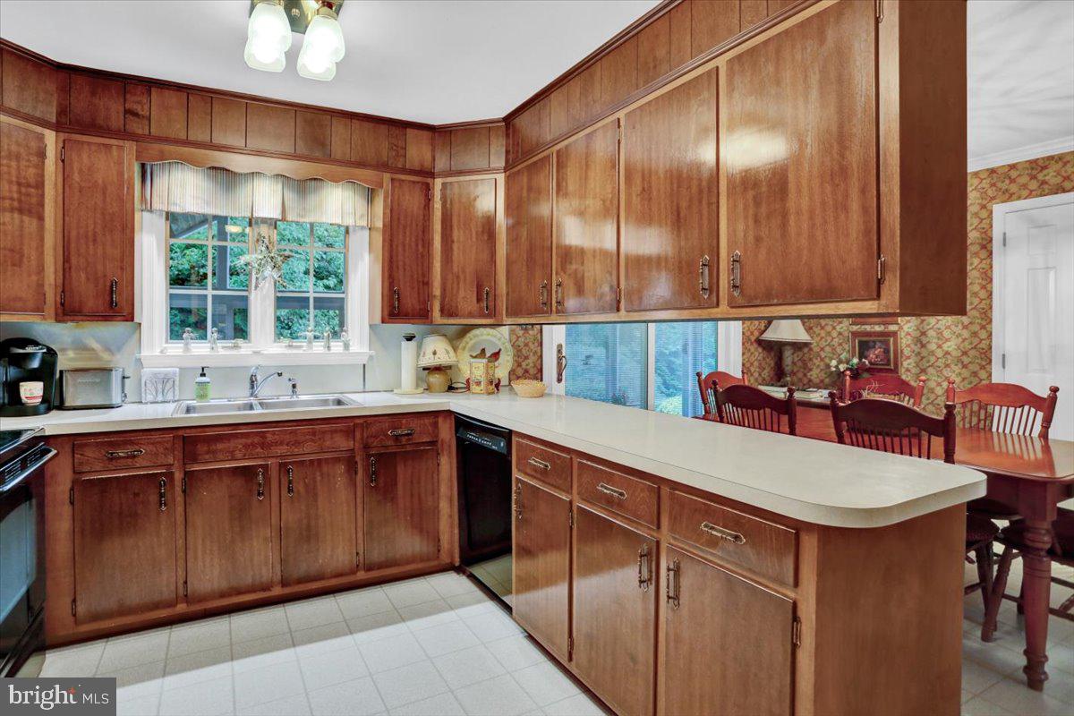 GLEN OLEY FARMS - Residential