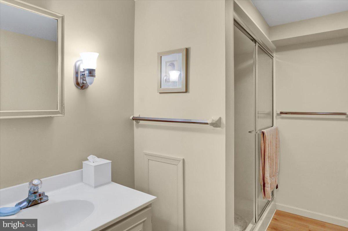 GLEN OLEY FARMS - Residential