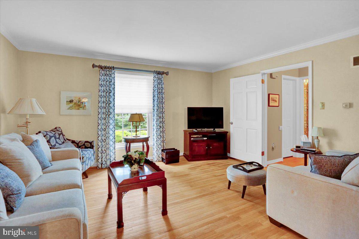 GLEN OLEY FARMS - Residential