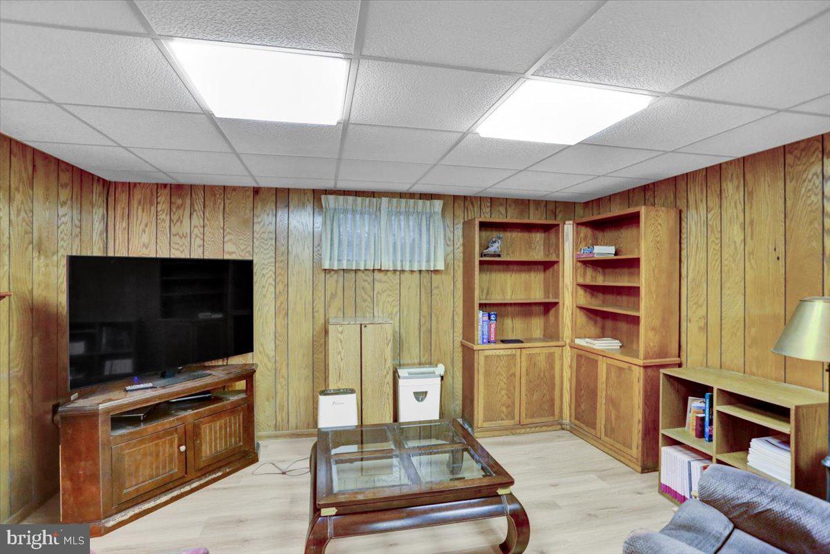 GLEN OLEY FARMS - Residential