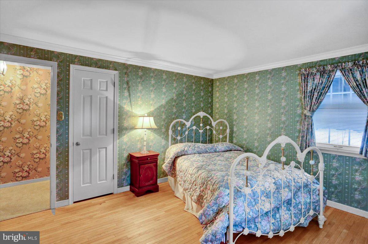 GLEN OLEY FARMS - Residential