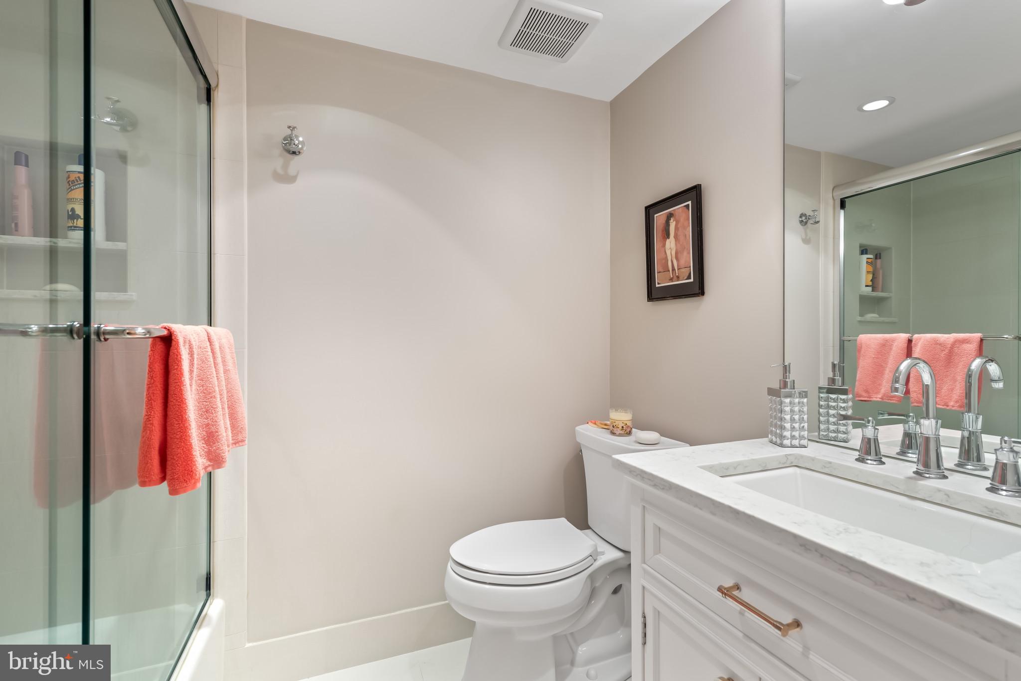 ROCKLAND - Residential