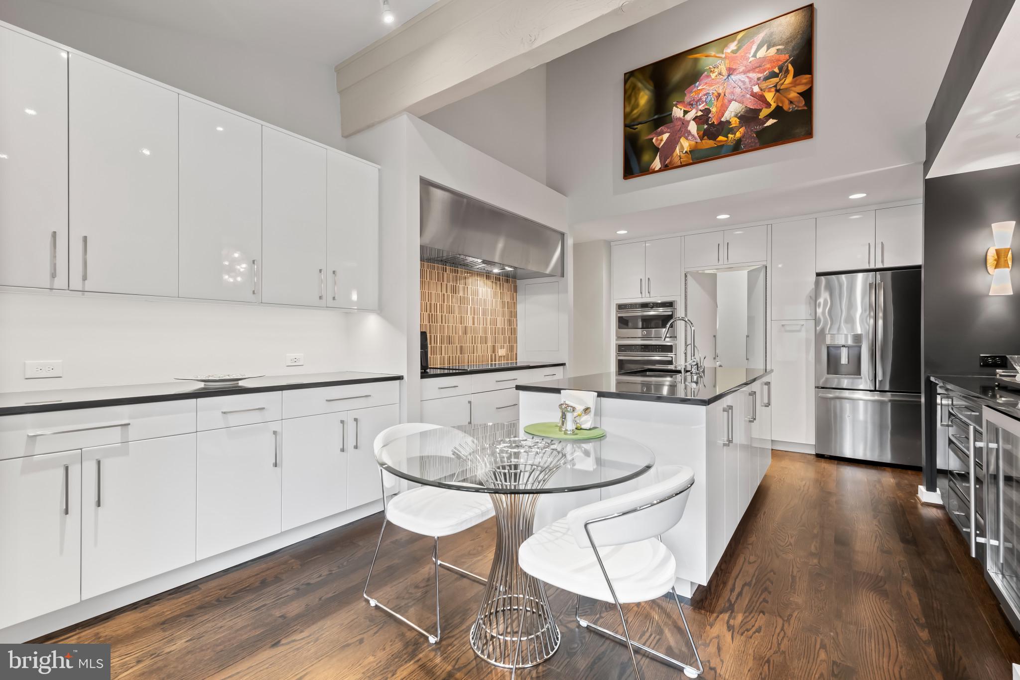 ROCKLAND - Residential