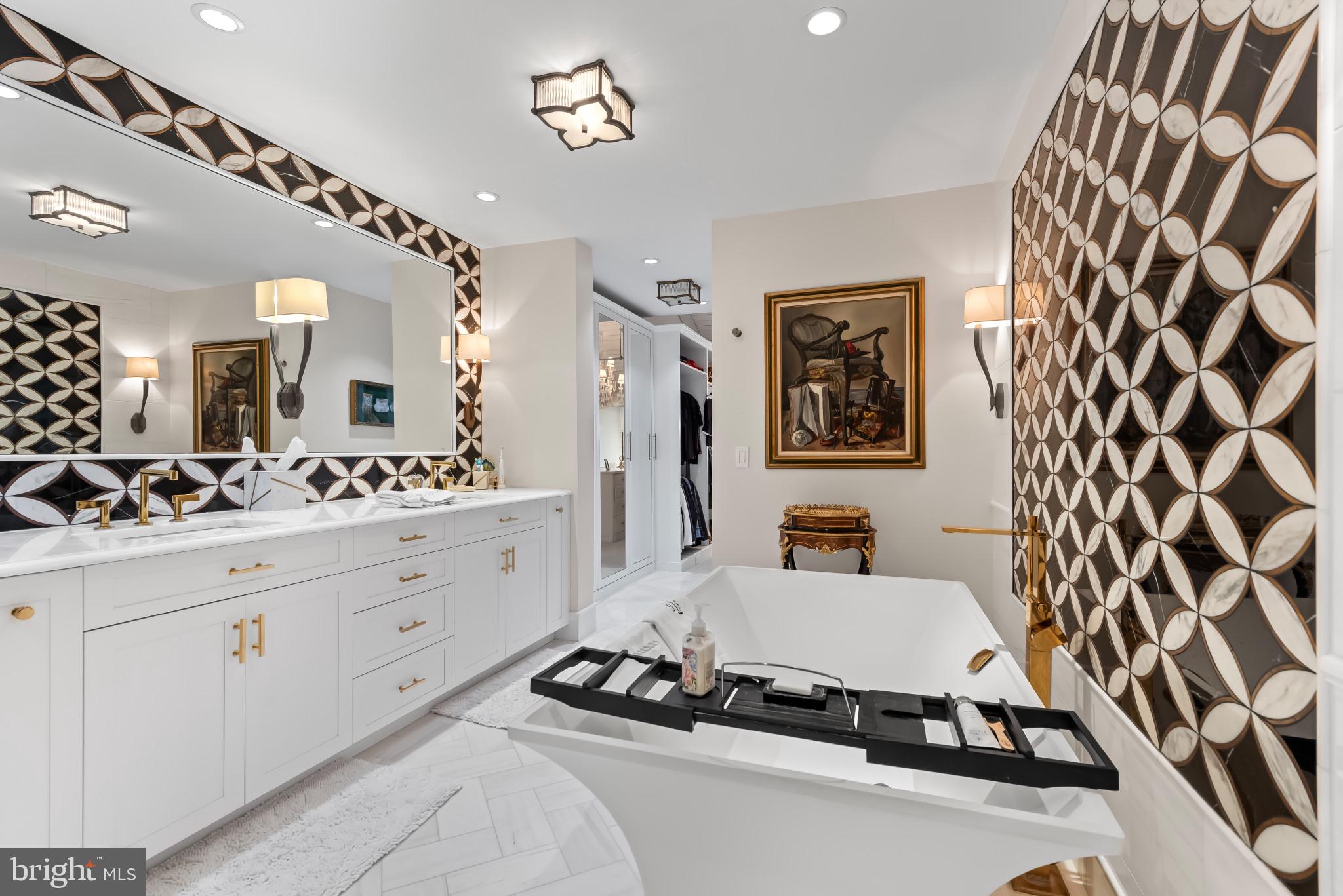 ROCKLAND - Residential