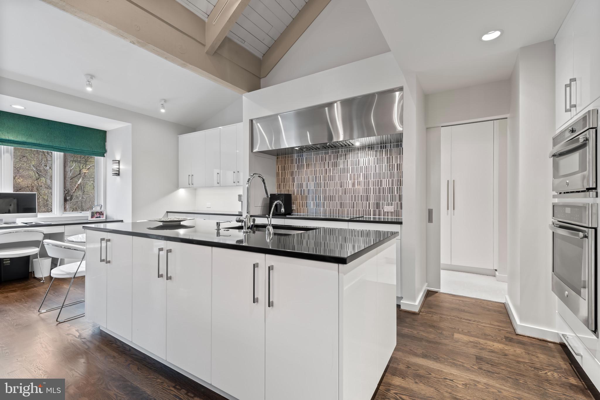 ROCKLAND - Residential