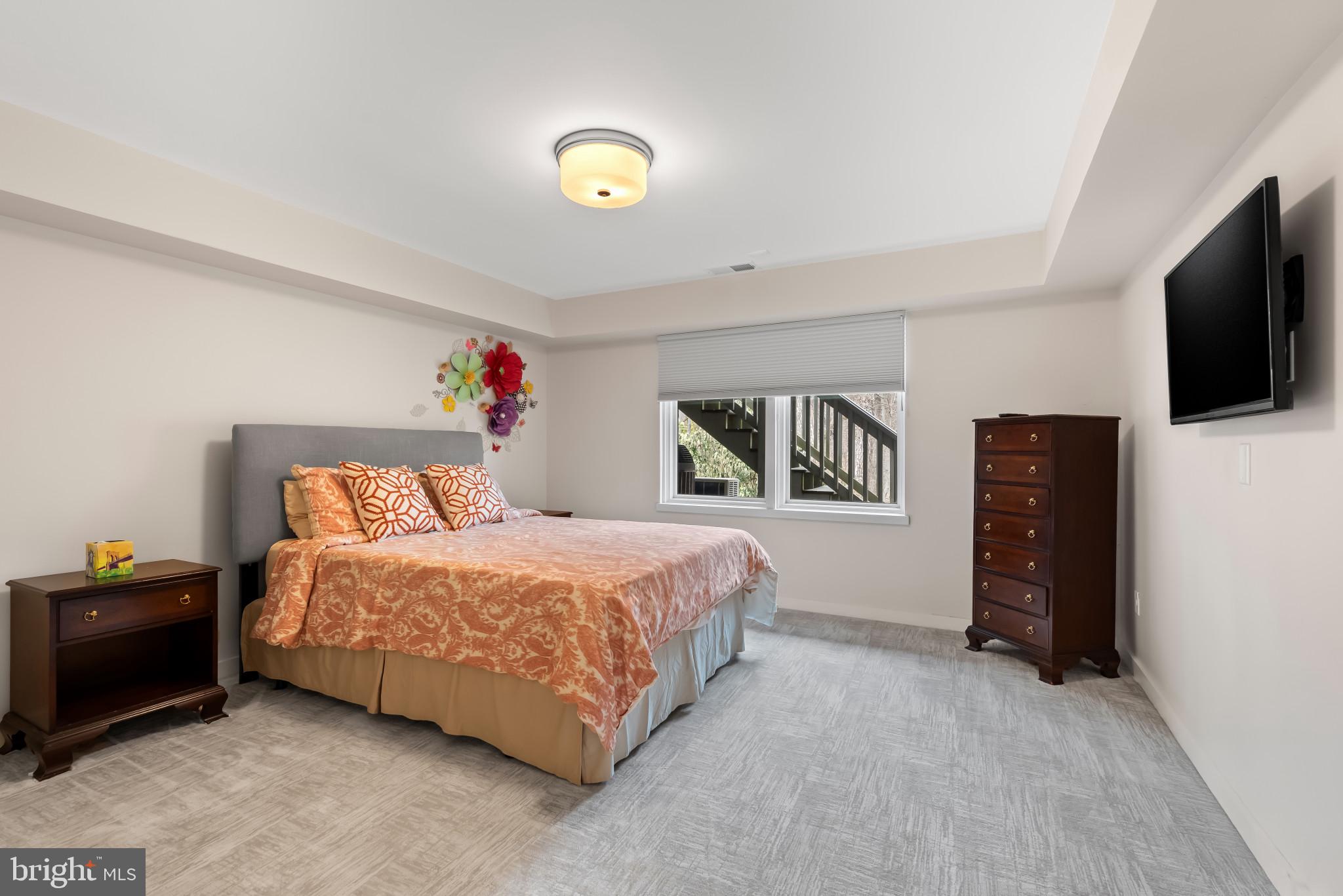 ROCKLAND - Residential