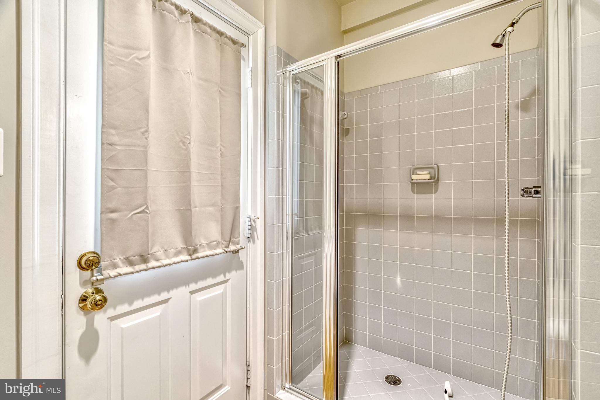 BEACON HILL - Residential