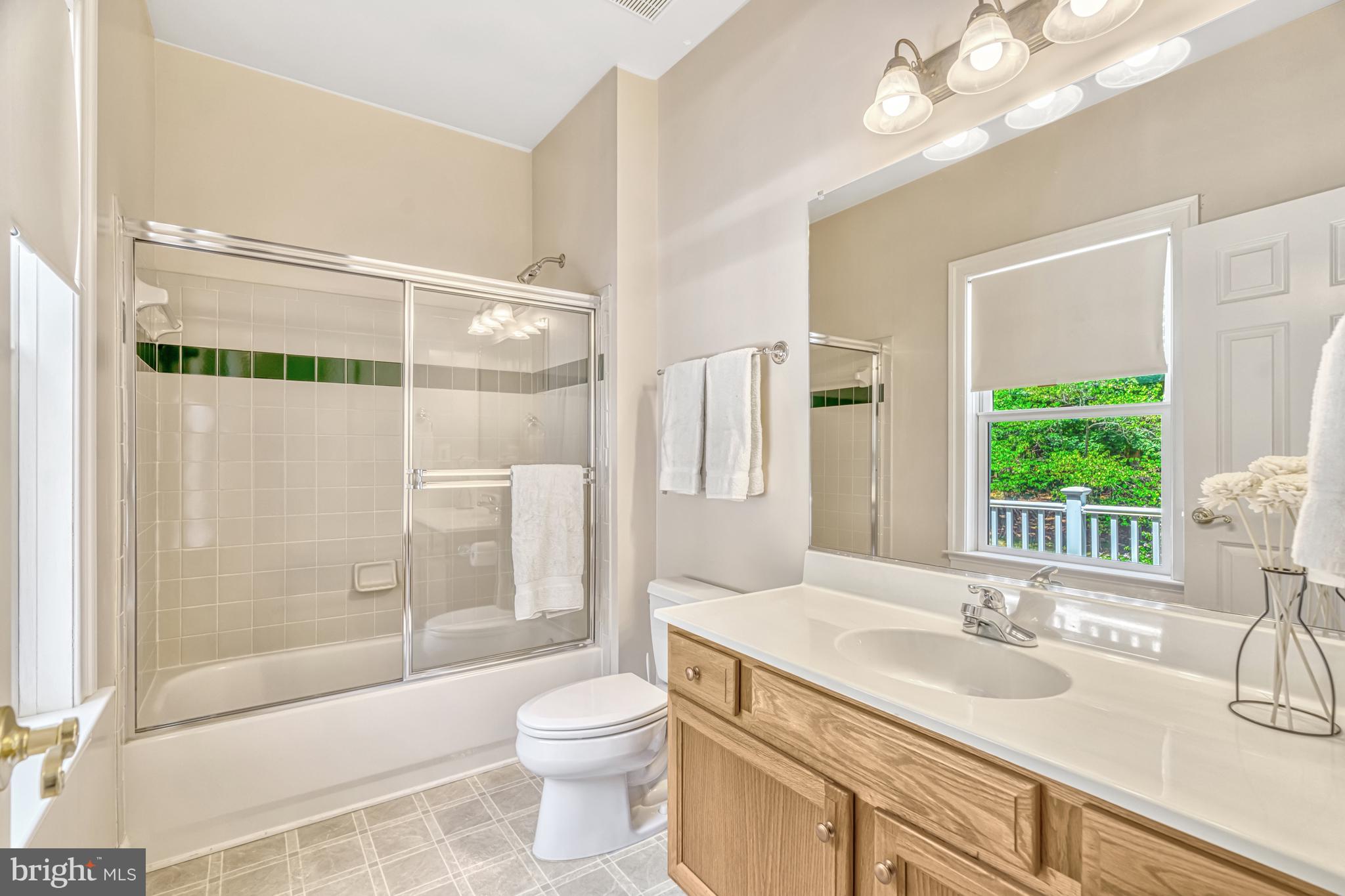 BEACON HILL - Residential