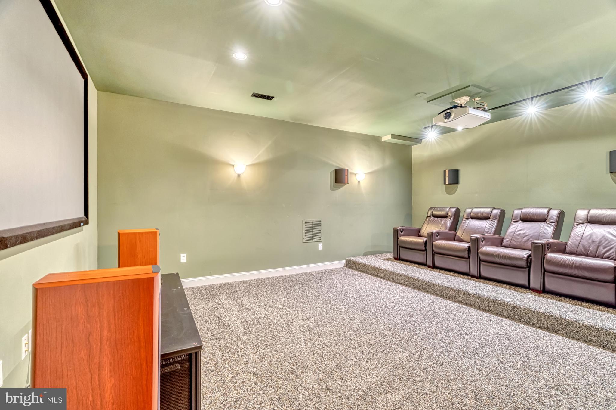 BEACON HILL - Residential