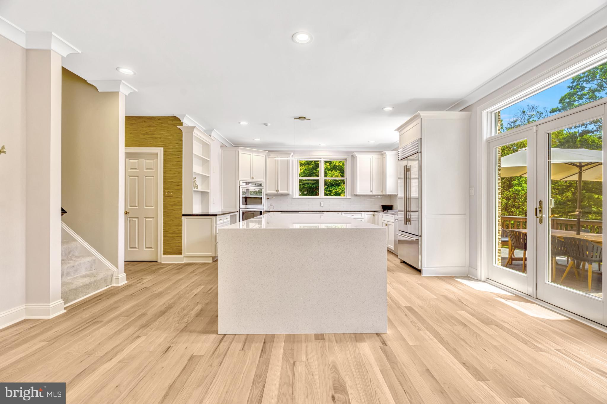 BEACON HILL - Residential