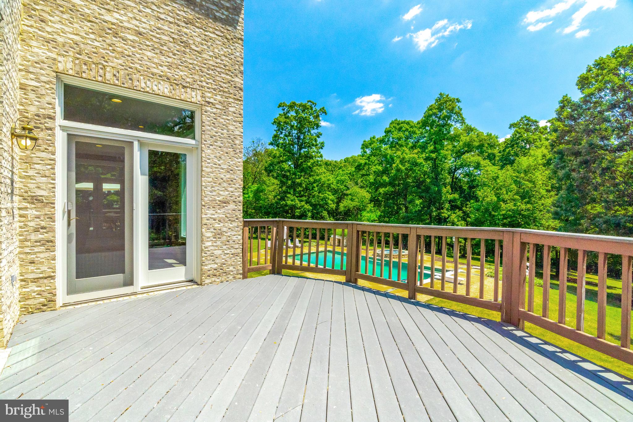 BEACON HILL - Residential