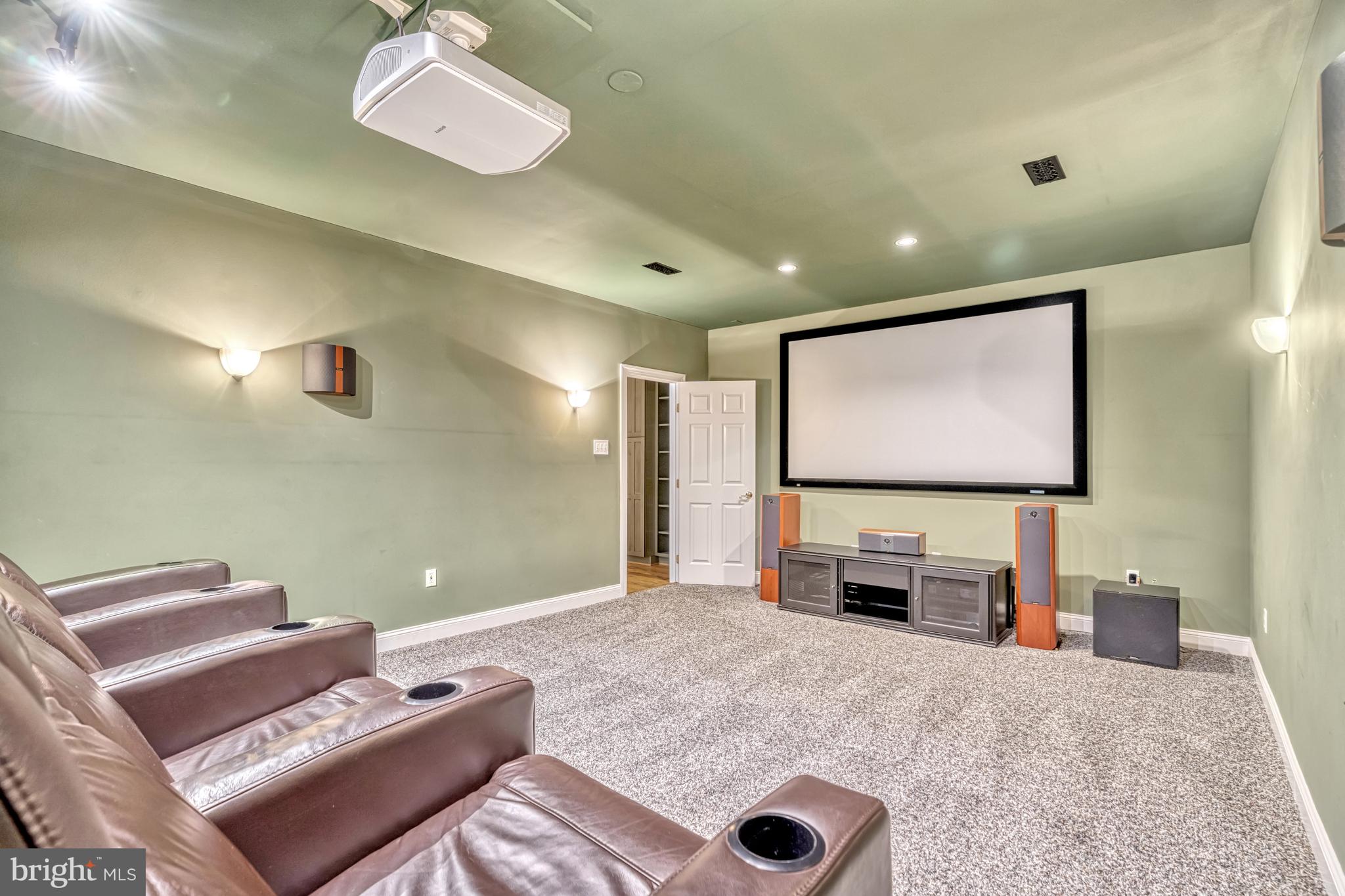 BEACON HILL - Residential