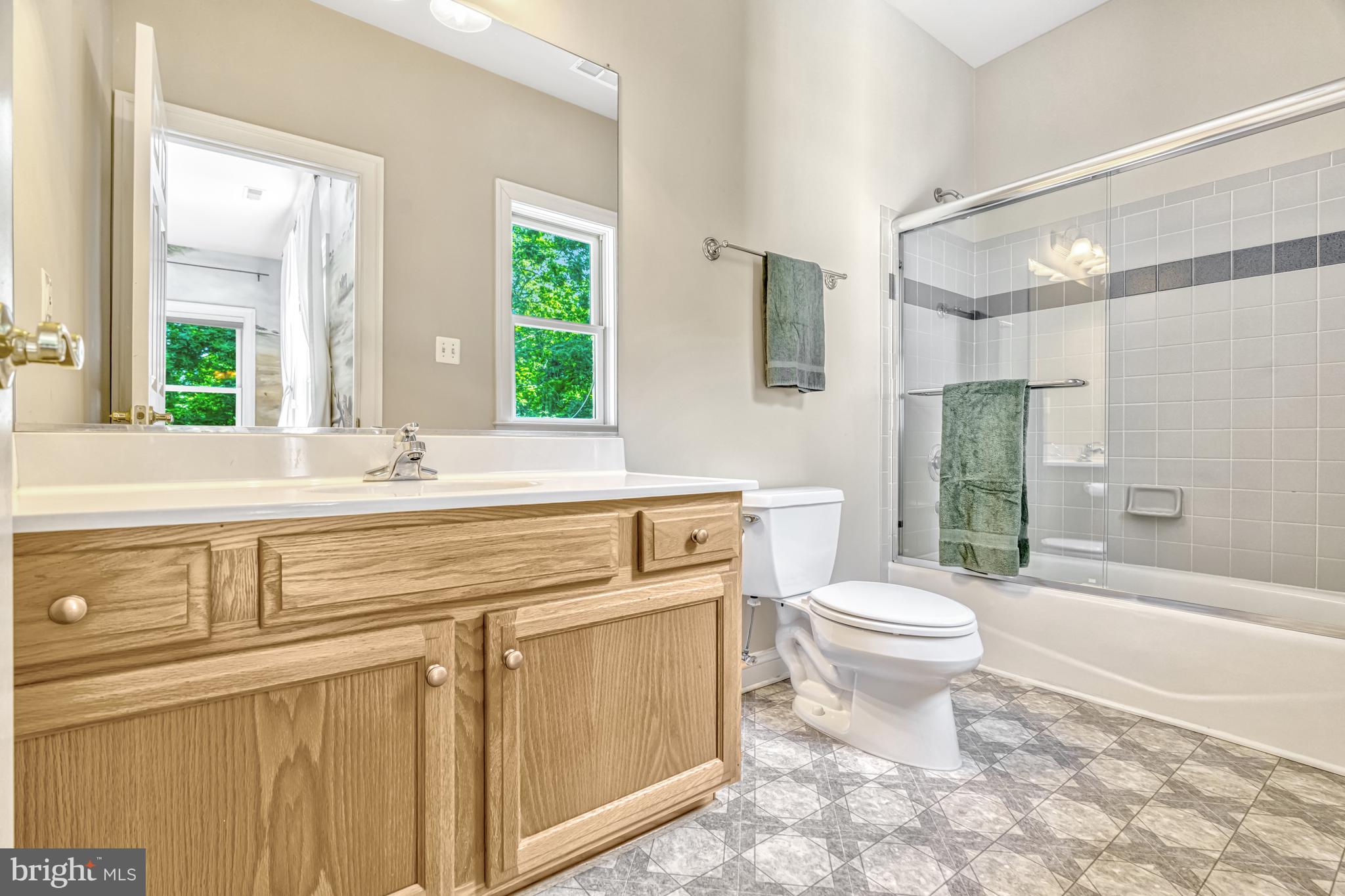 BEACON HILL - Residential