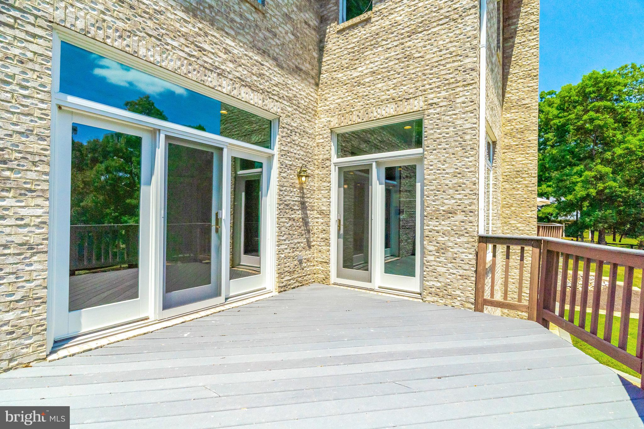 BEACON HILL - Residential