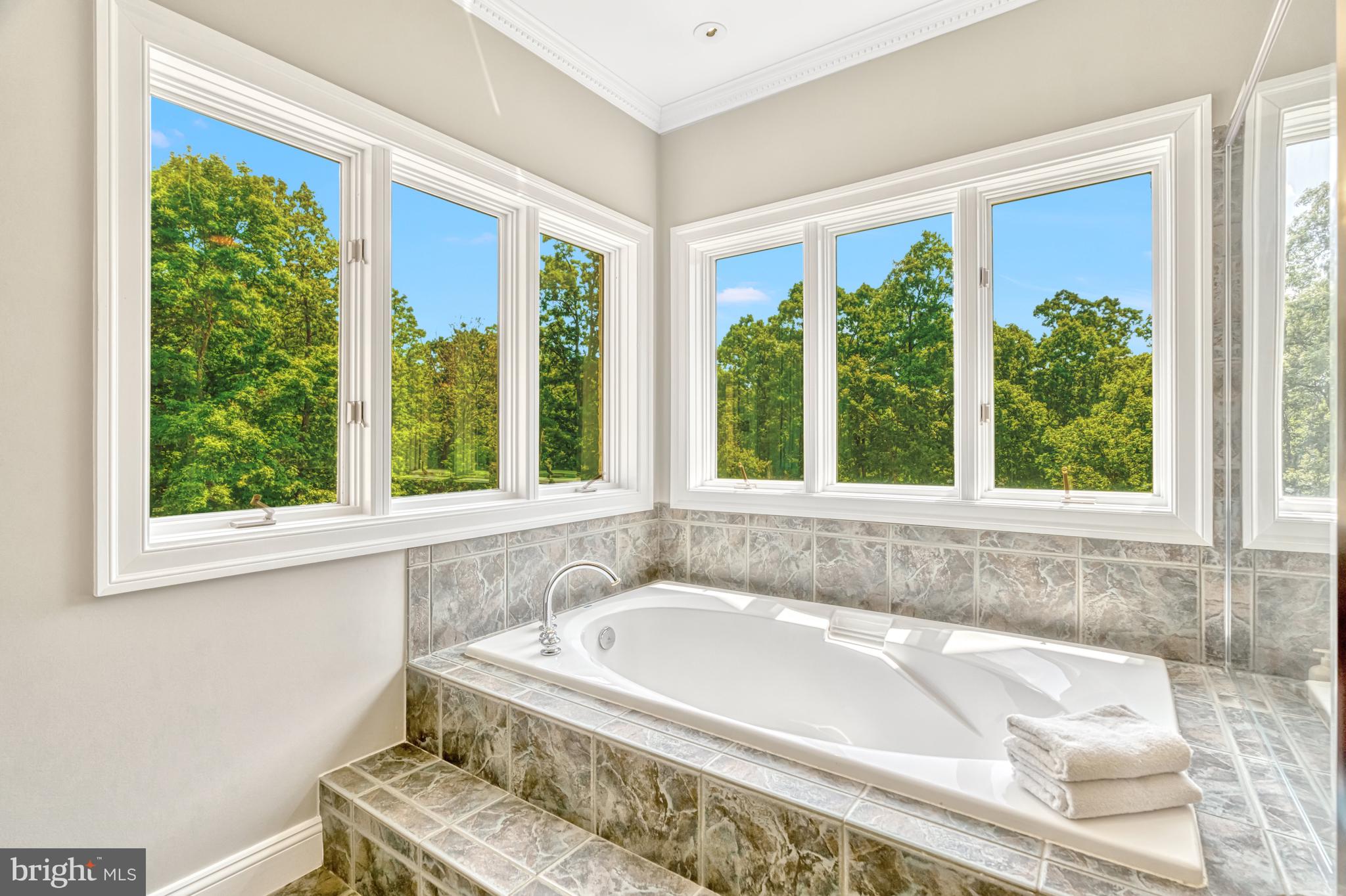 BEACON HILL - Residential