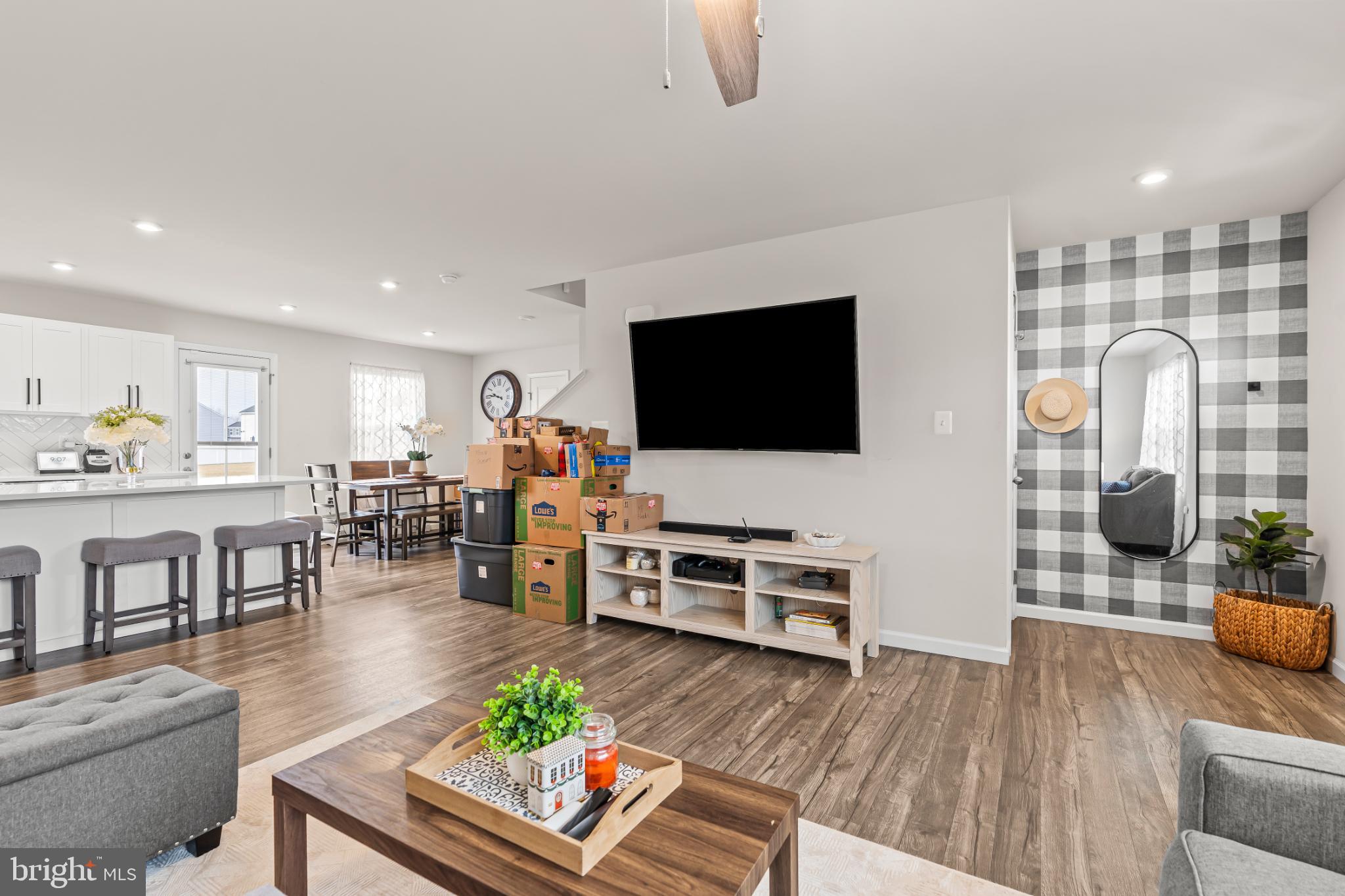 CHANDLERS GLEN - Residential