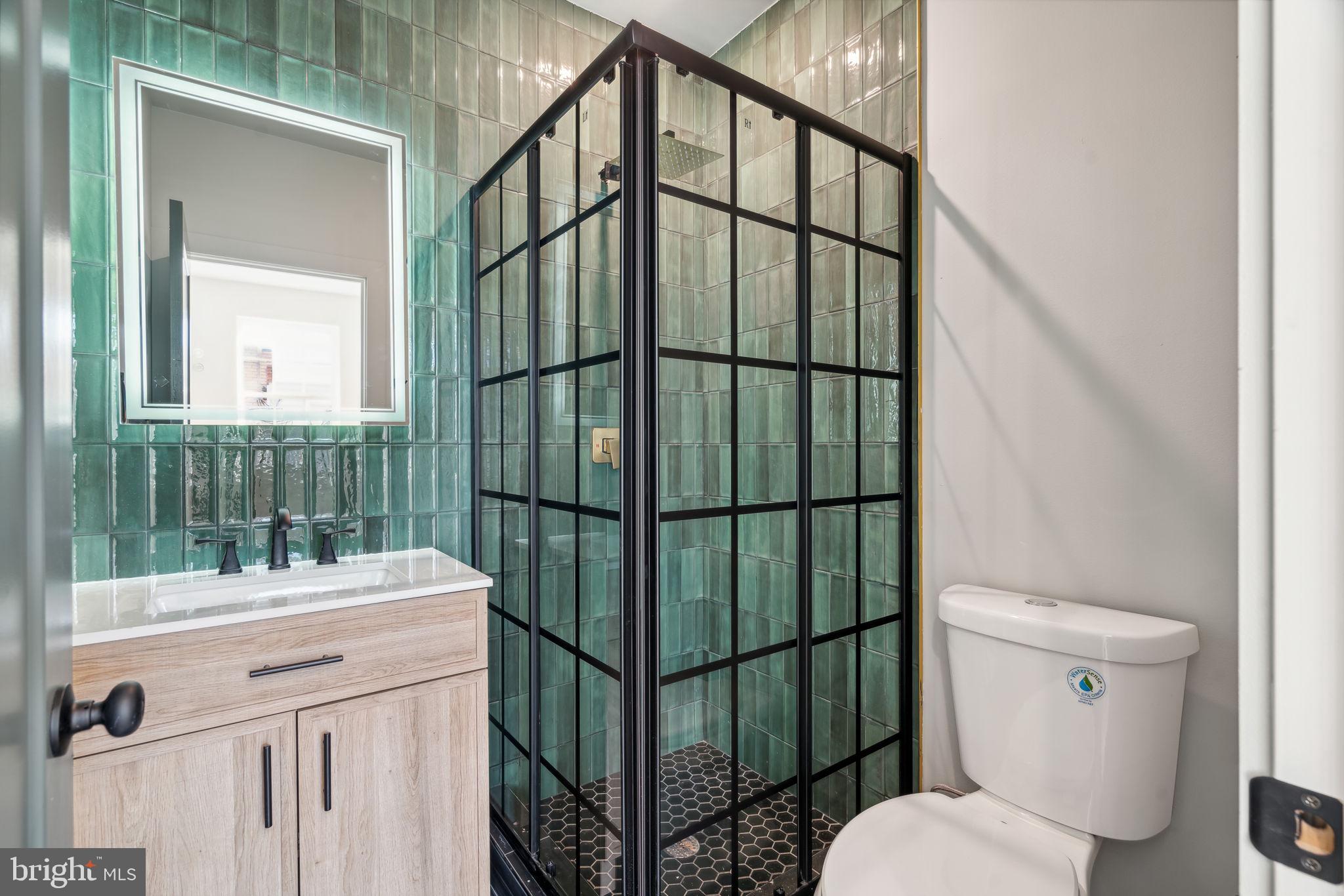 POINT BREEZE - Residential Lease