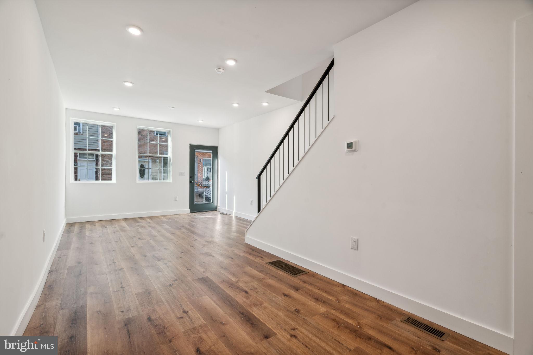 POINT BREEZE - Residential Lease