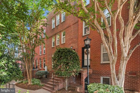 Photo of 1449 A Street NE #D, WASHINGTON, DC 20002 (MLS # DCDC2248304)