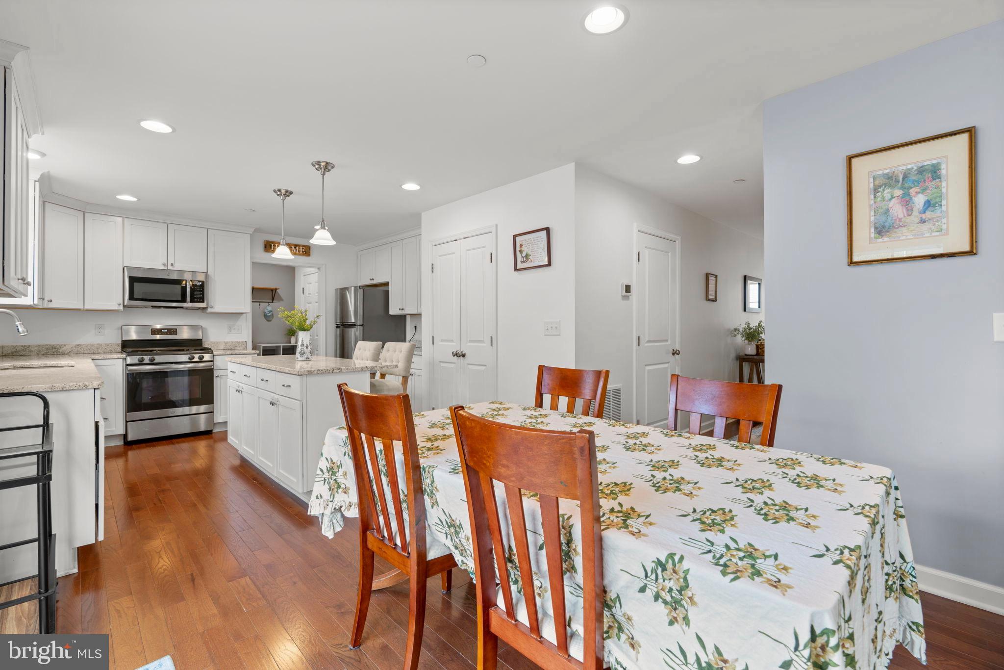 HERALD HARBOR - Residential