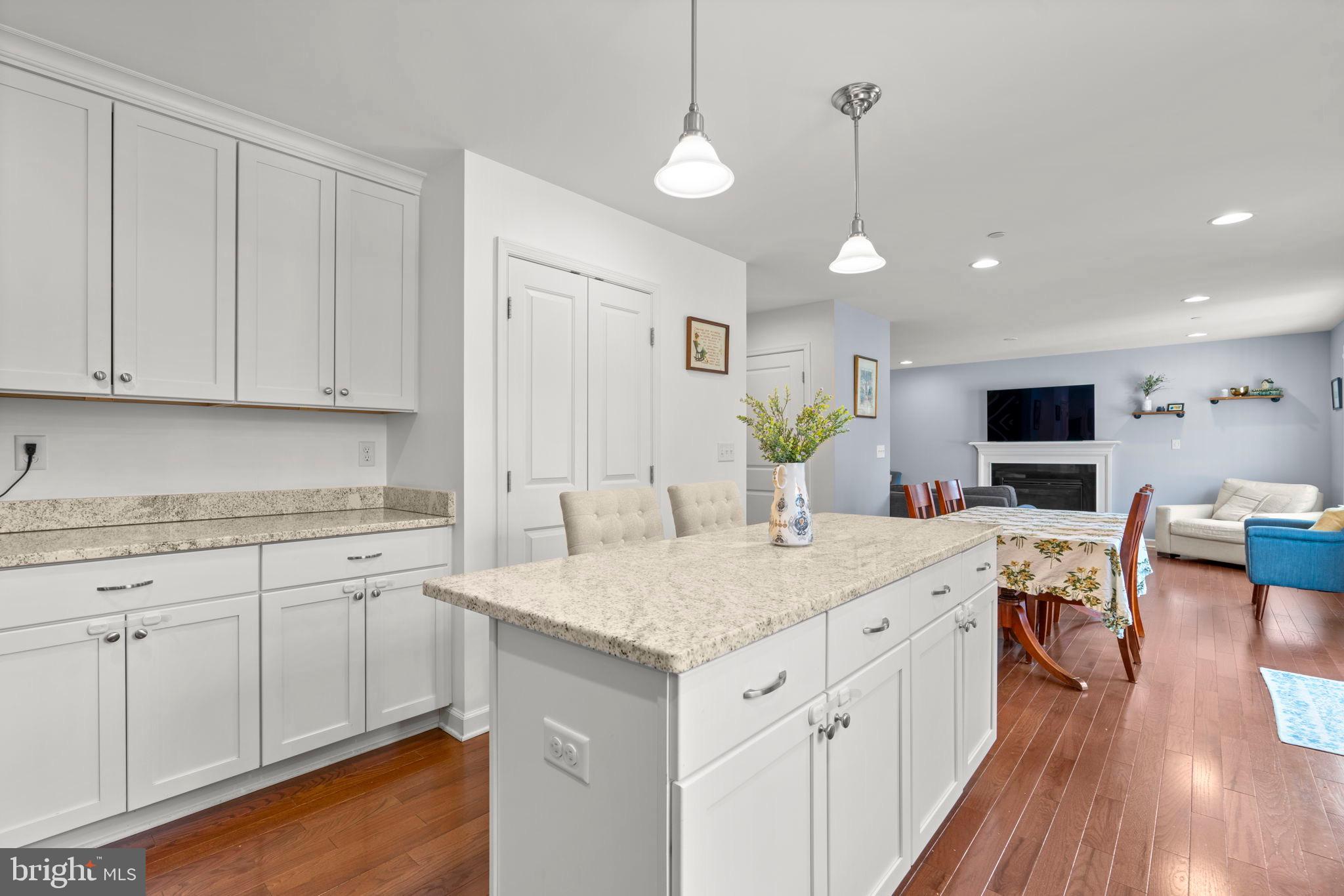 HERALD HARBOR - Residential