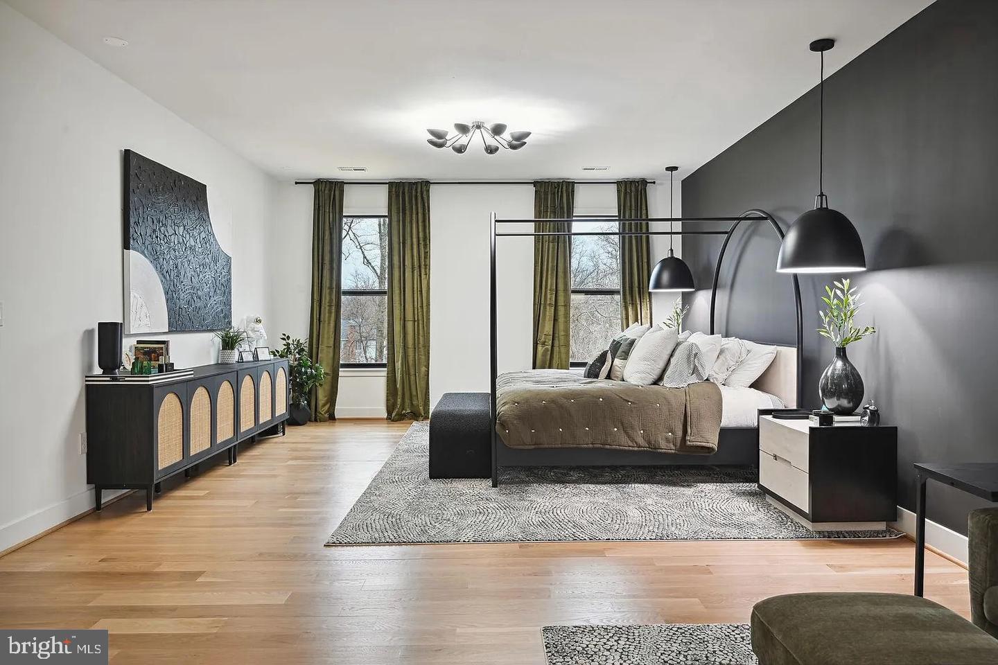 FAIRFAX - Residential