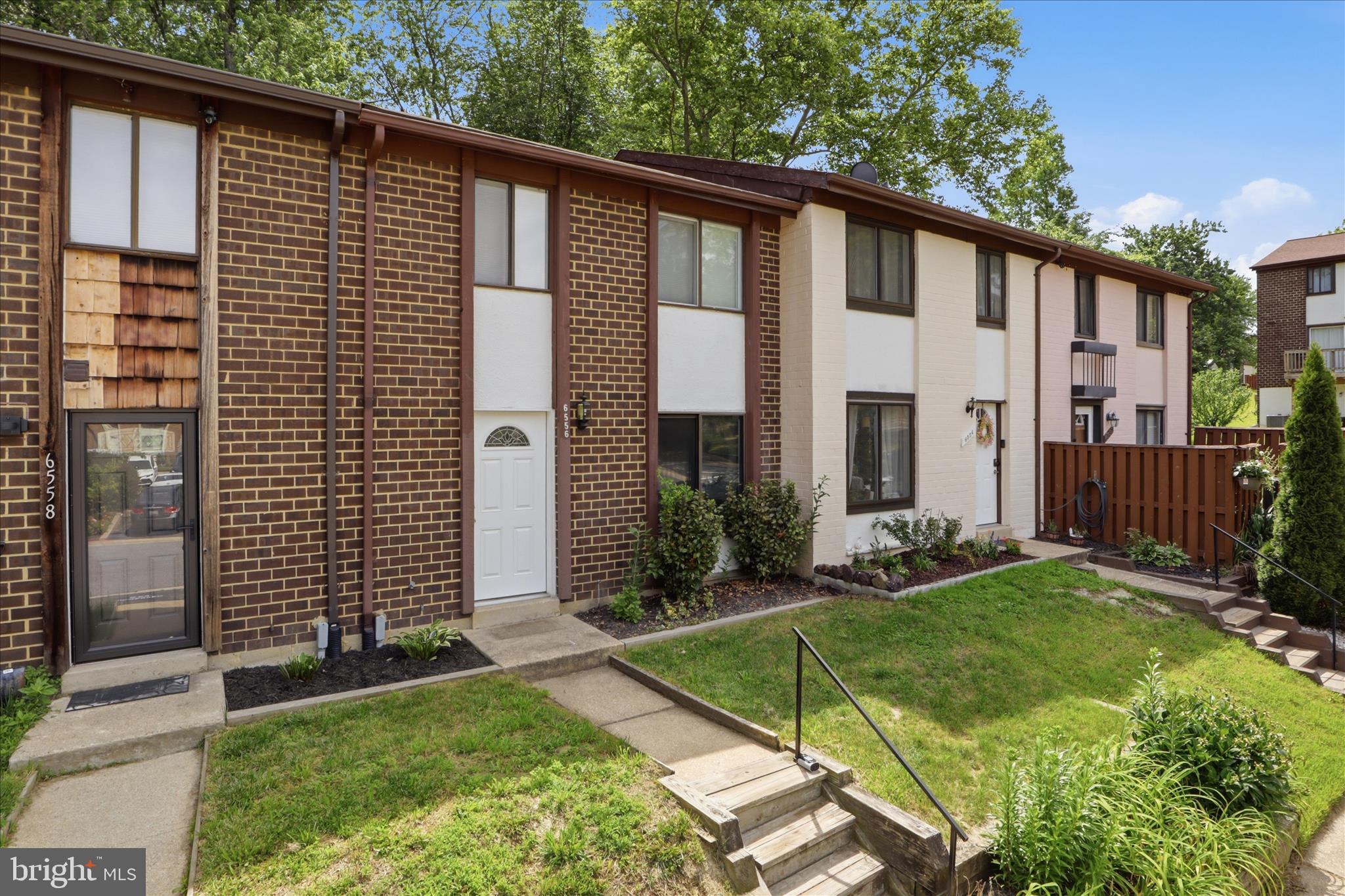 6556 PENNACOOK COURT