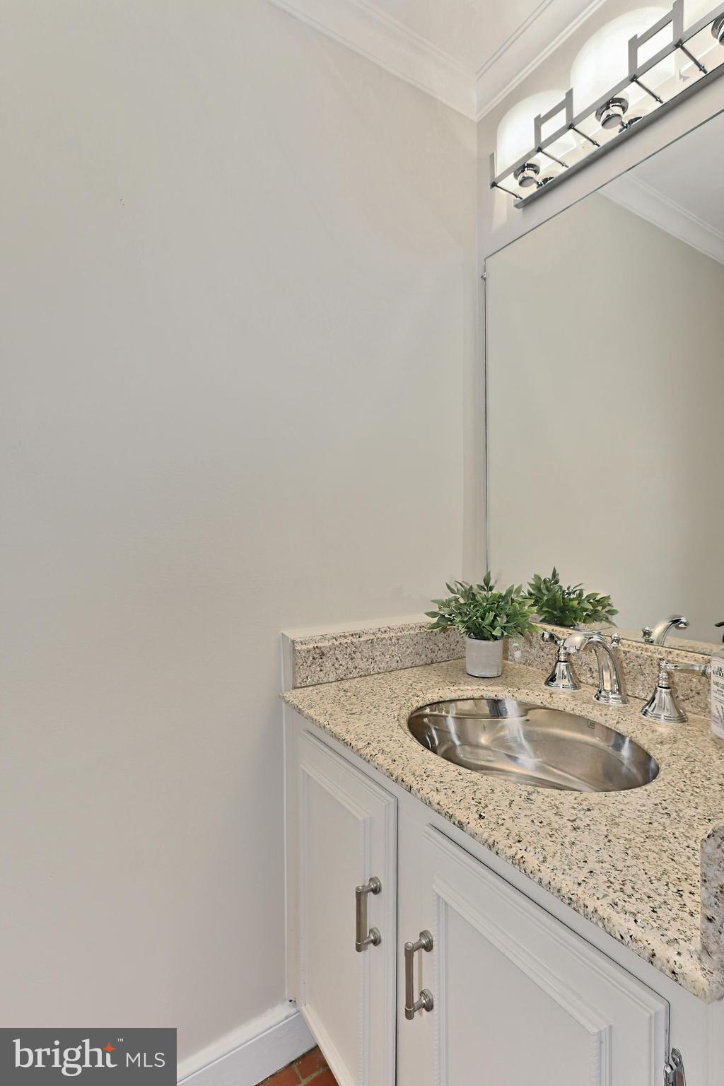 OLD TOWN ALEXANDRIA - Residential Lease