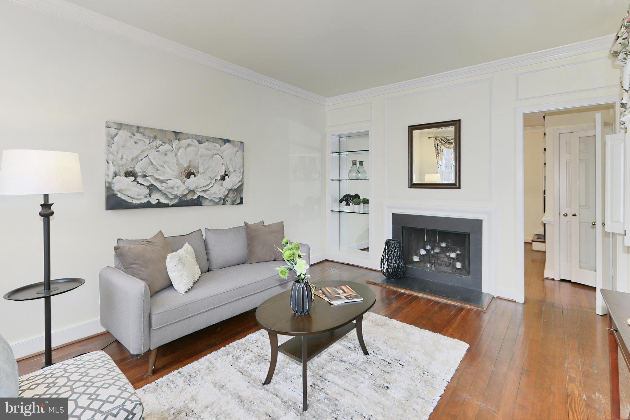 OLD TOWN ALEXANDRIA - Residential Lease