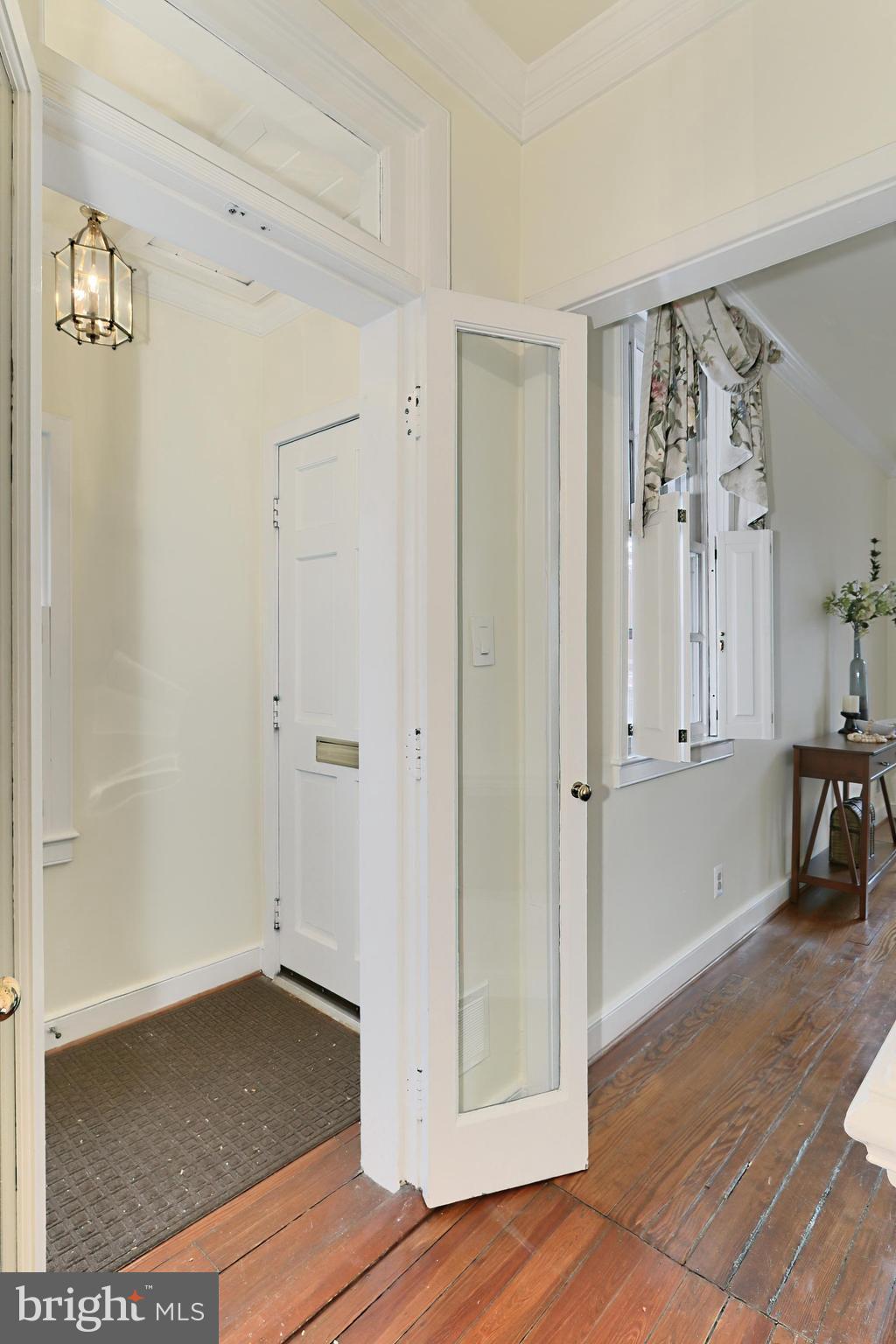 OLD TOWN ALEXANDRIA - Residential Lease