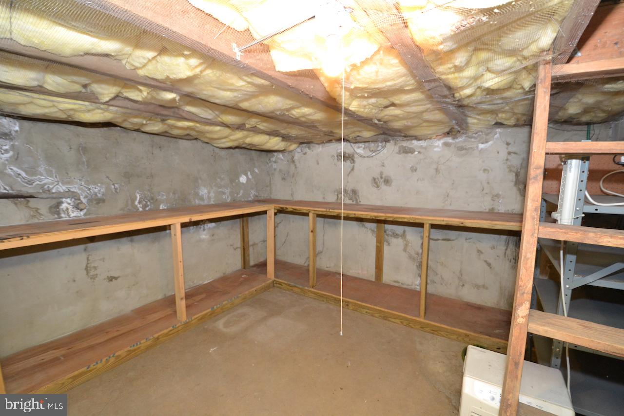 OLD TOWN ALEXANDRIA - Residential Lease