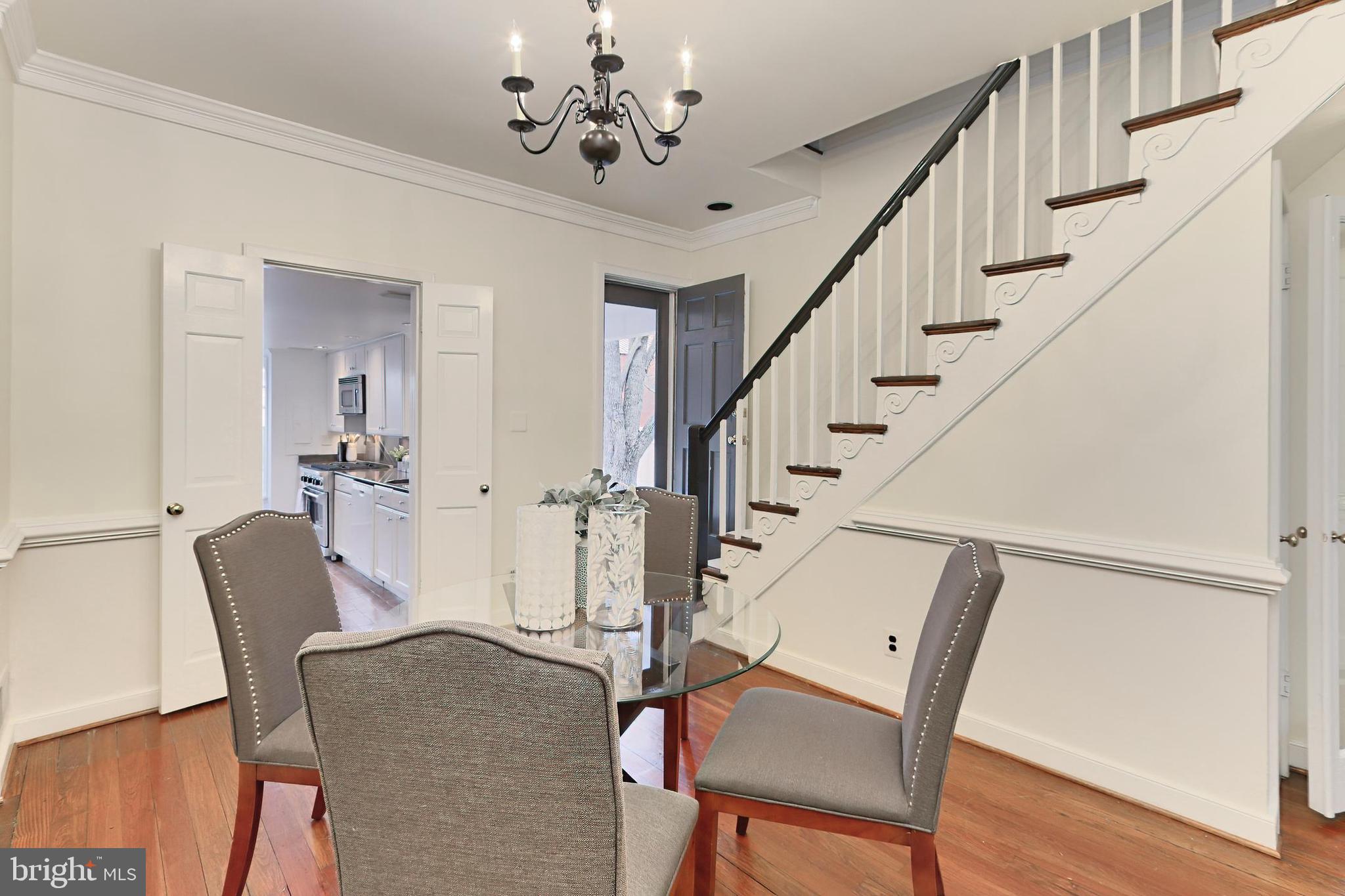 OLD TOWN ALEXANDRIA - Residential Lease