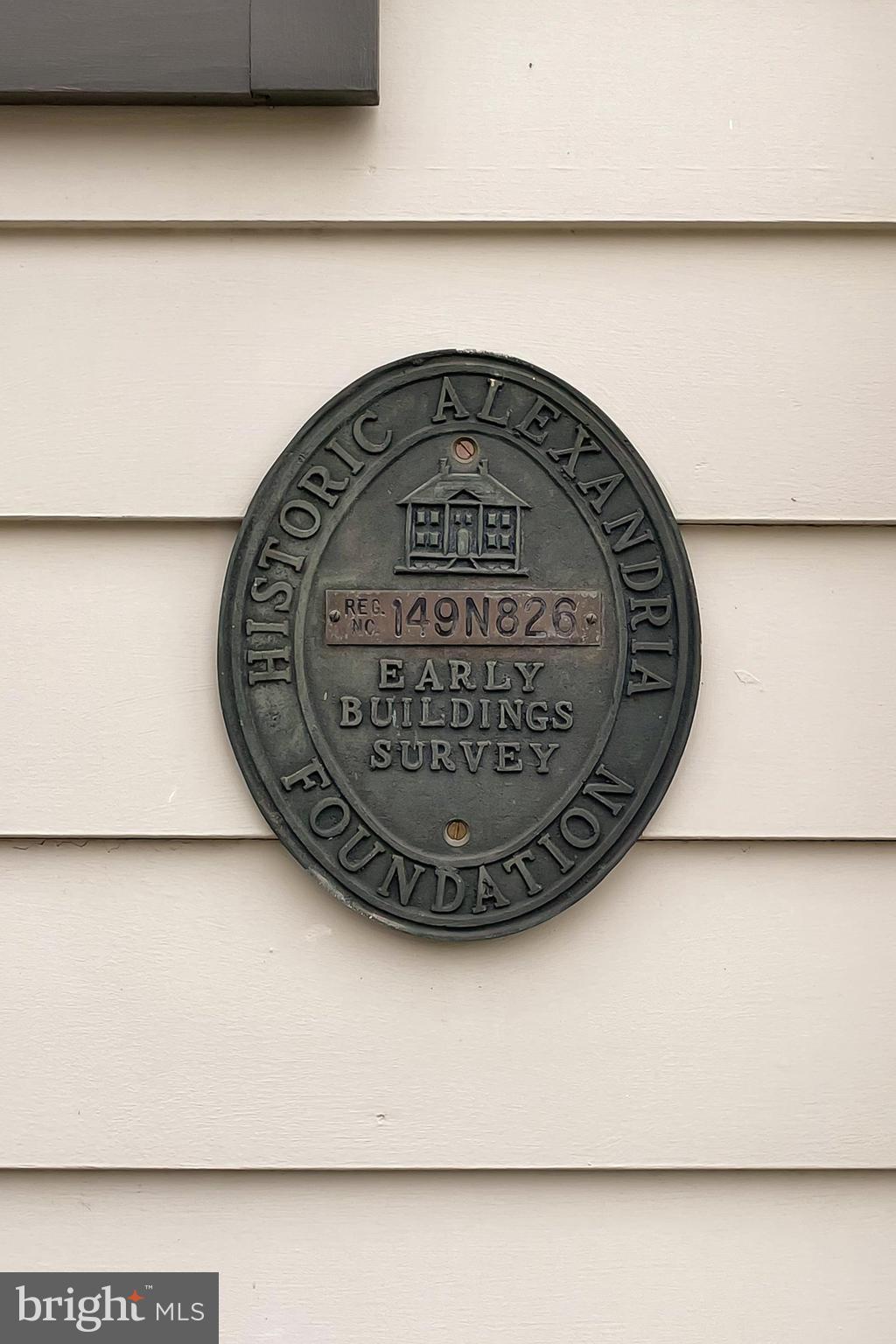 OLD TOWN ALEXANDRIA - Residential Lease