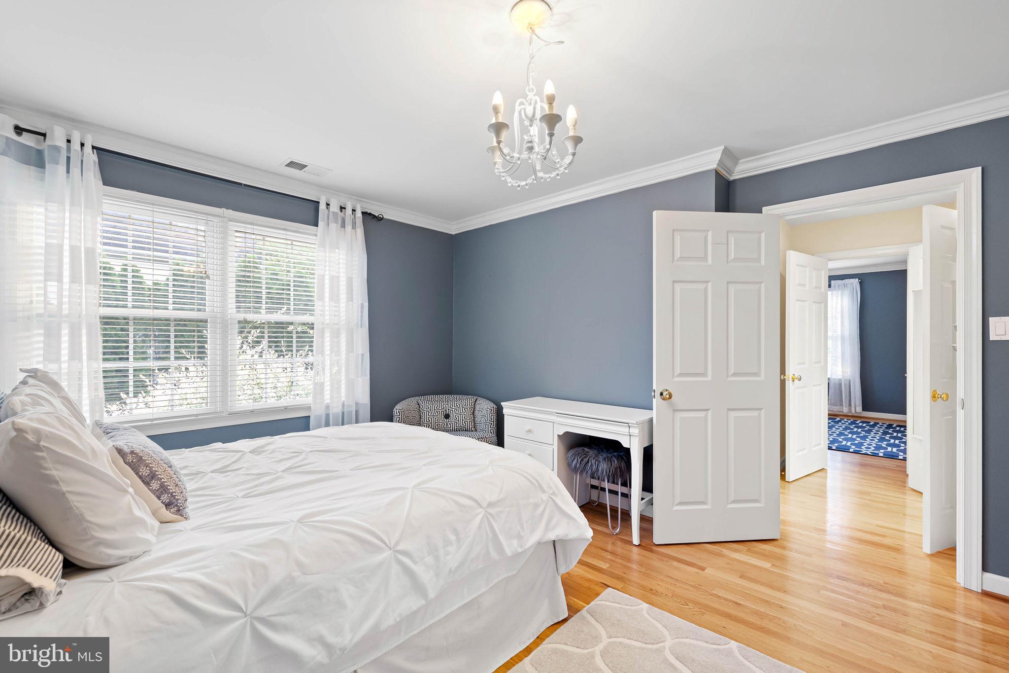 SOUTH WAYNE - Residential