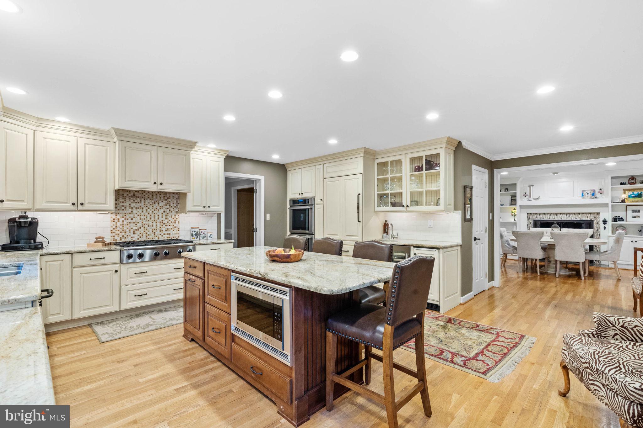 SOUTH WAYNE - Residential