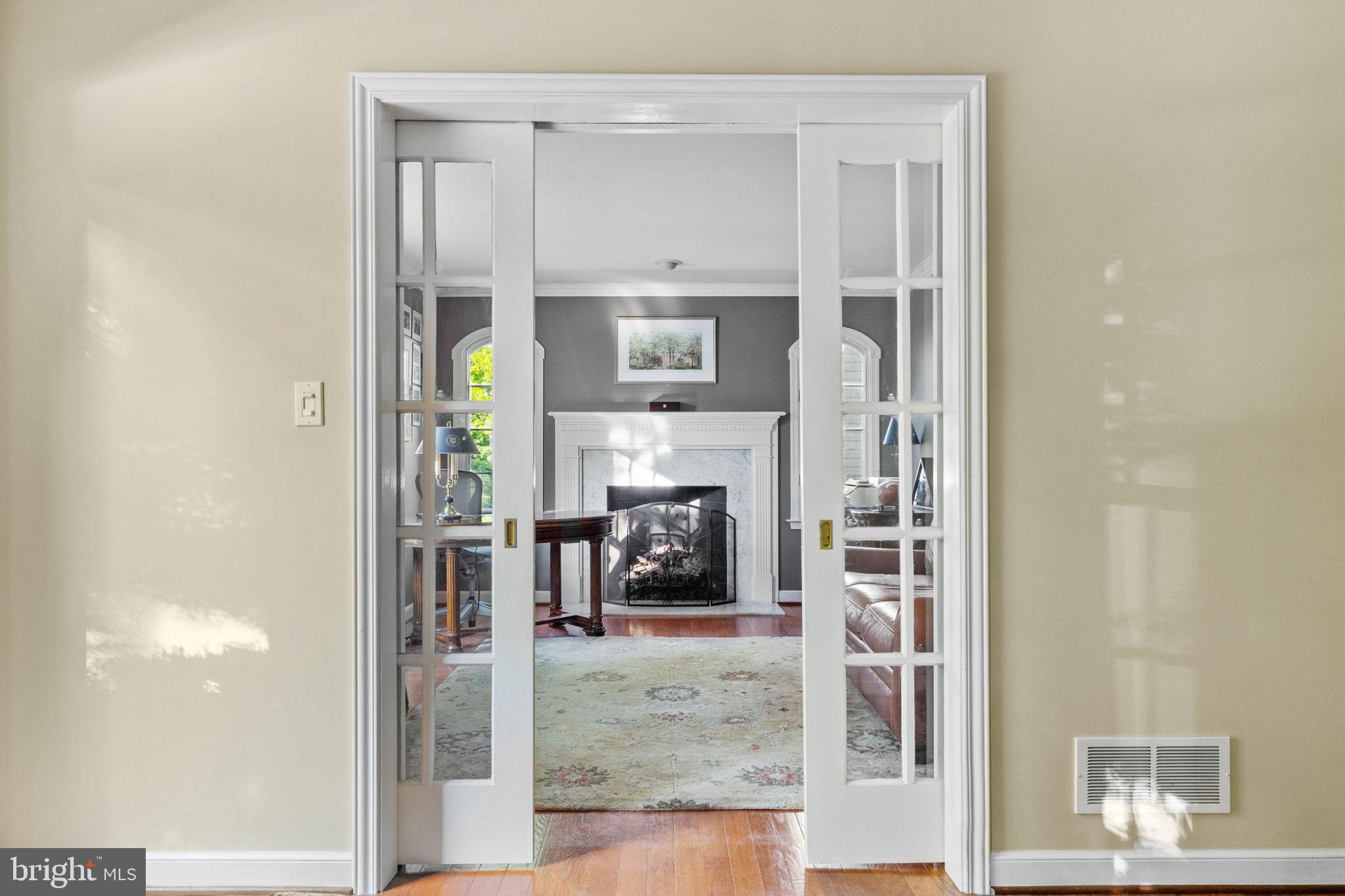 SOUTH WAYNE - Residential