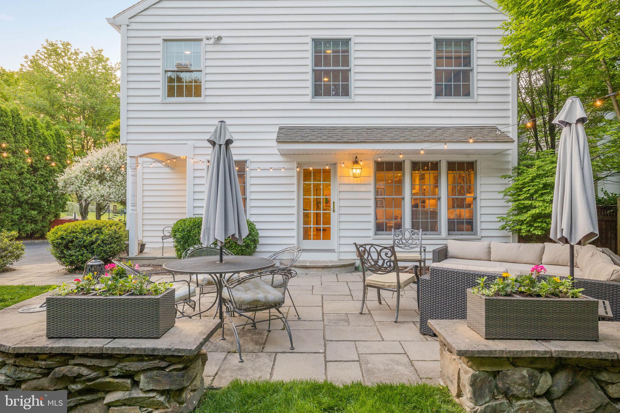 SOUTH WAYNE - Residential