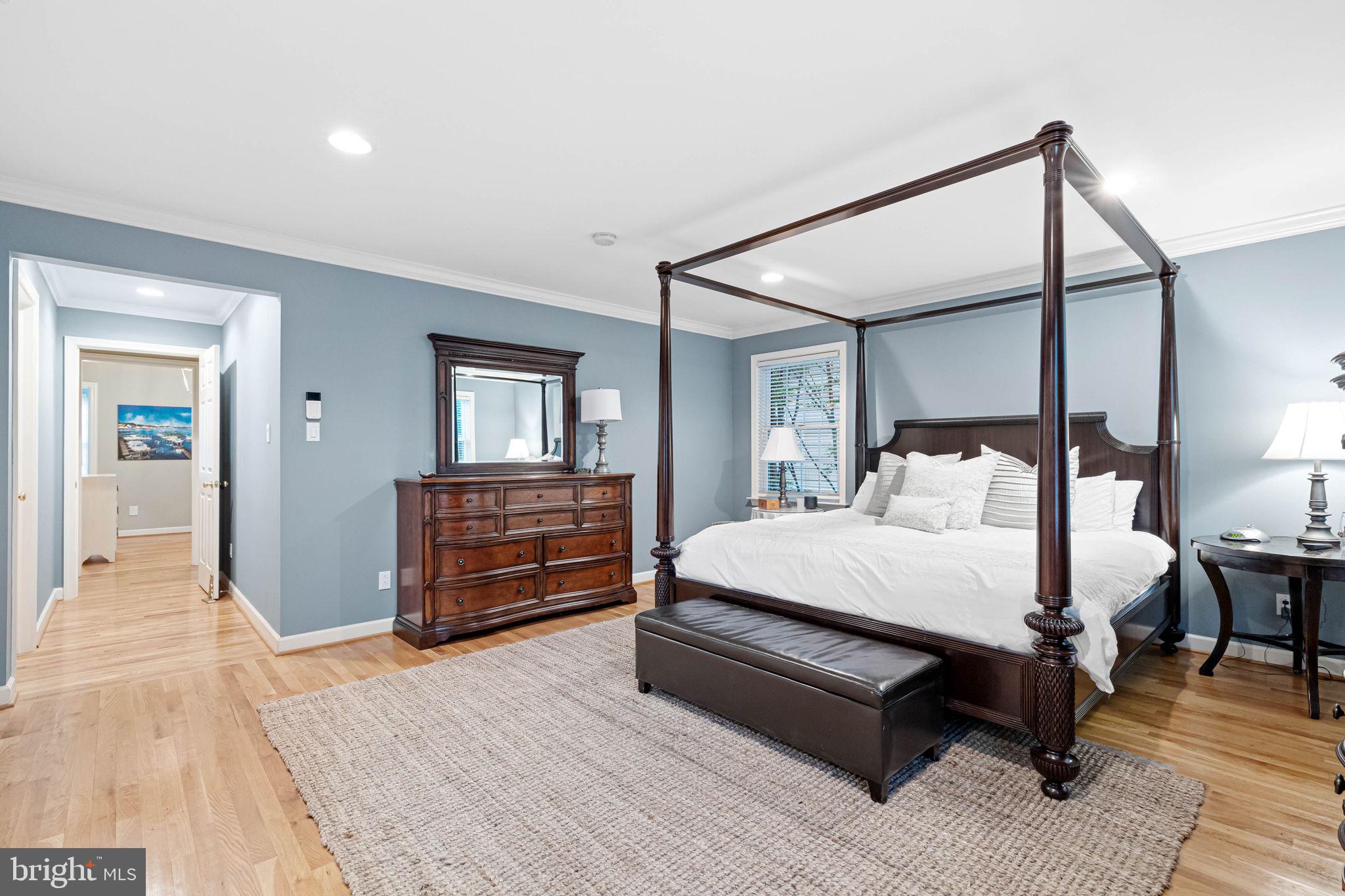 SOUTH WAYNE - Residential