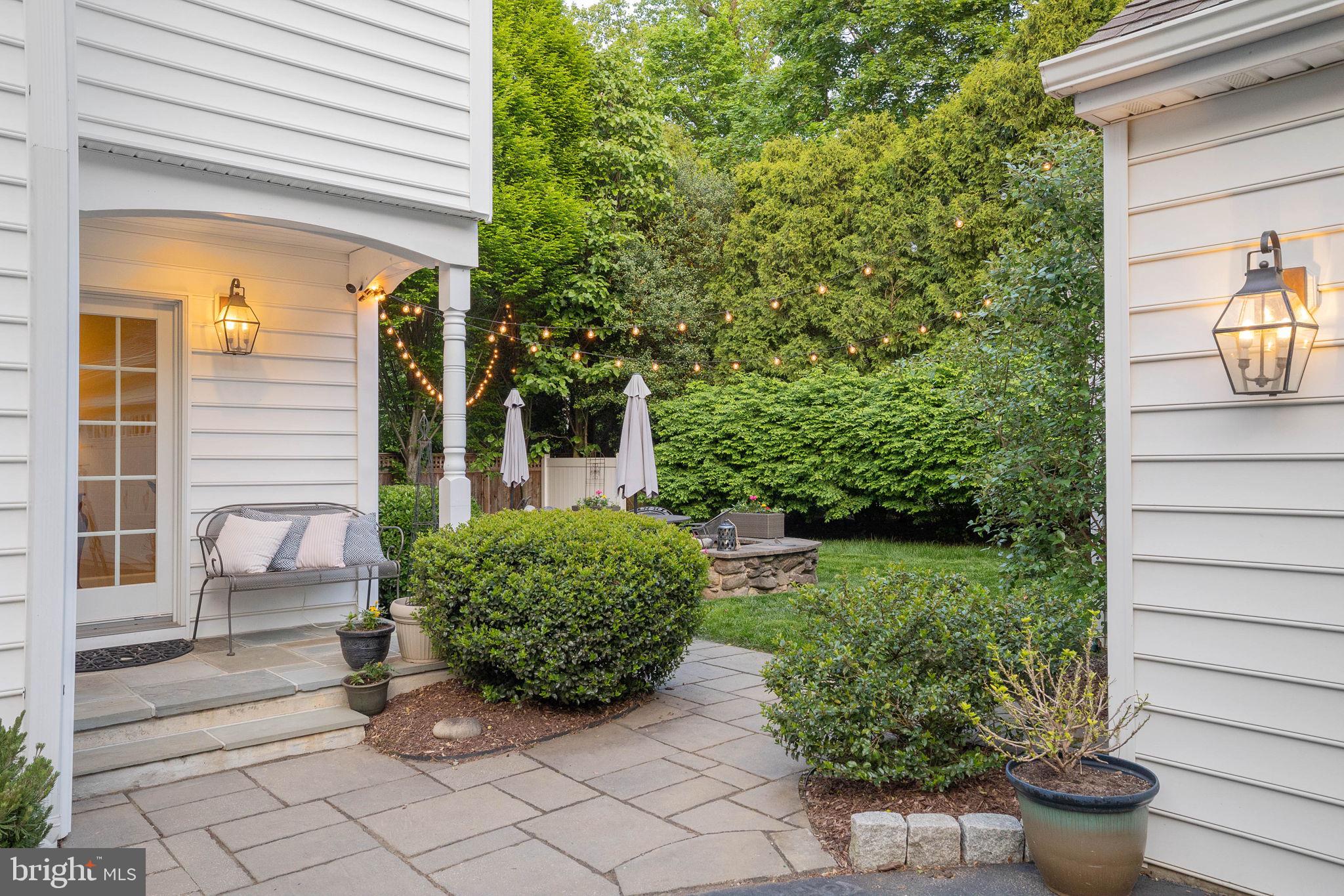 SOUTH WAYNE - Residential