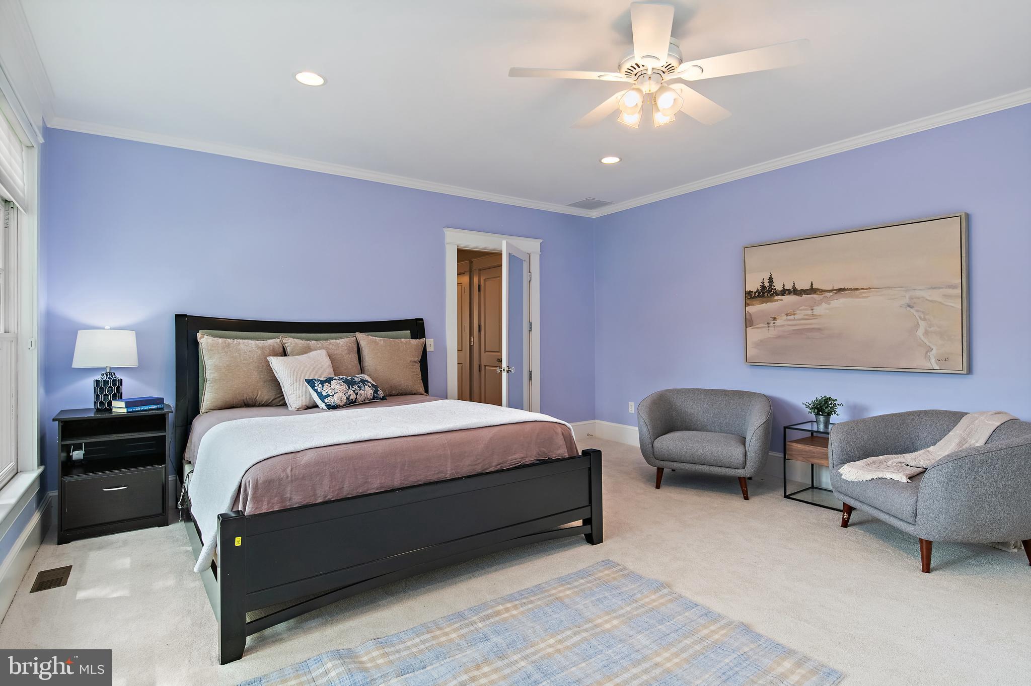 PENDENNIS MOUNT - Residential