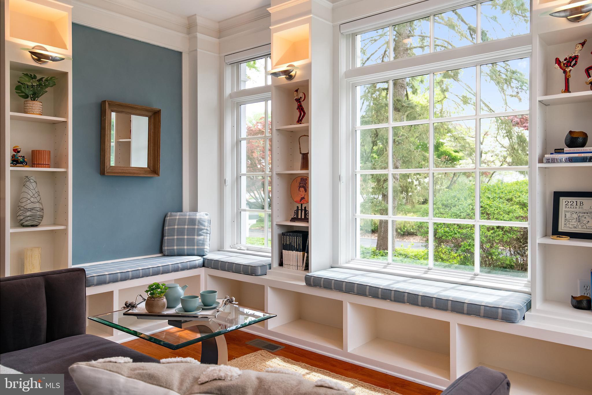 PENDENNIS MOUNT - Residential