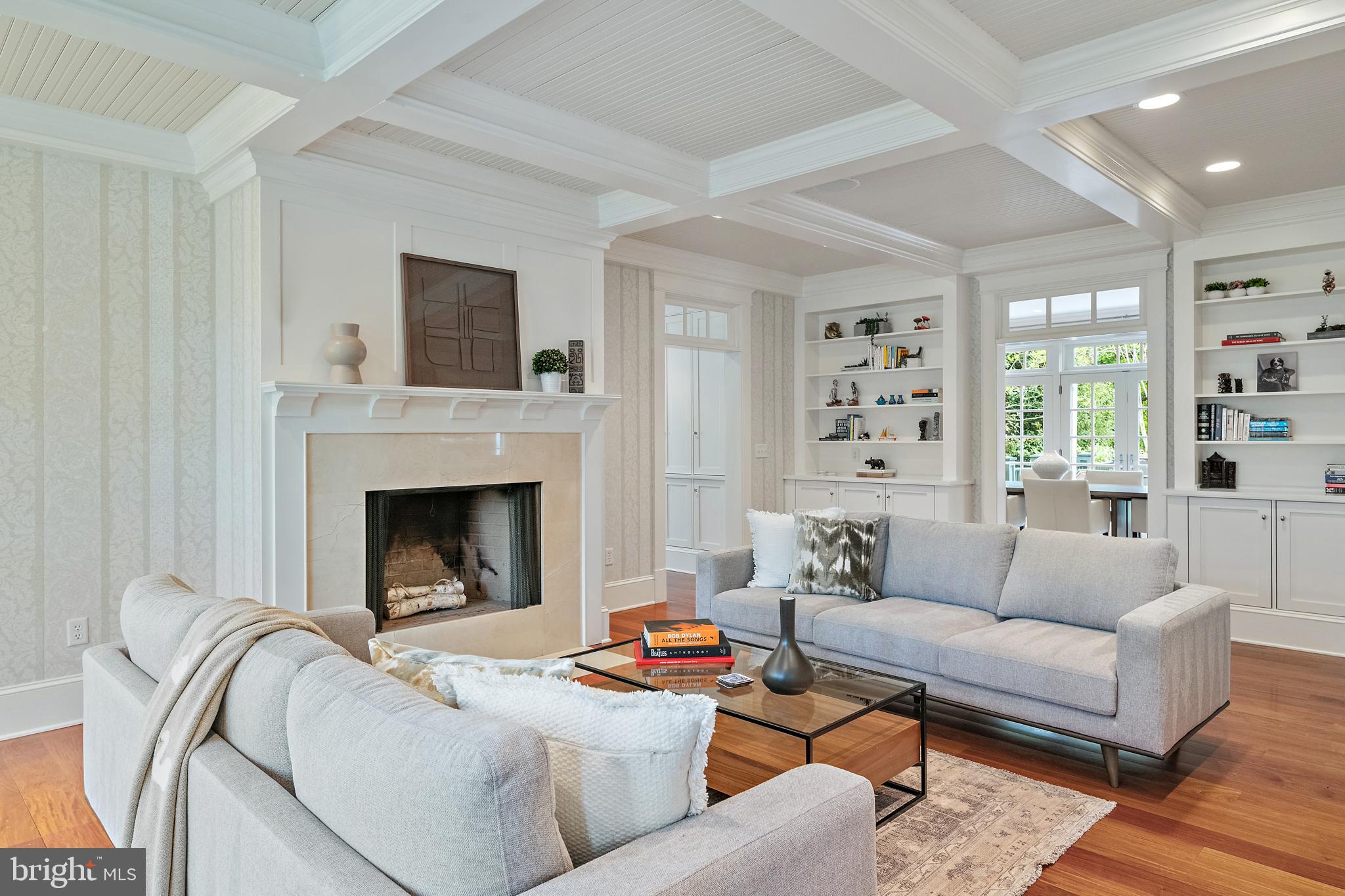 PENDENNIS MOUNT - Residential