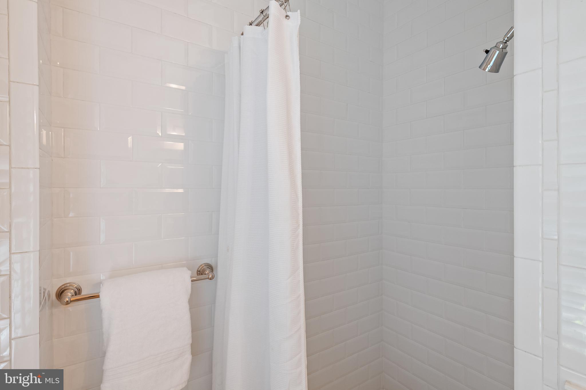 PENDENNIS MOUNT - Residential